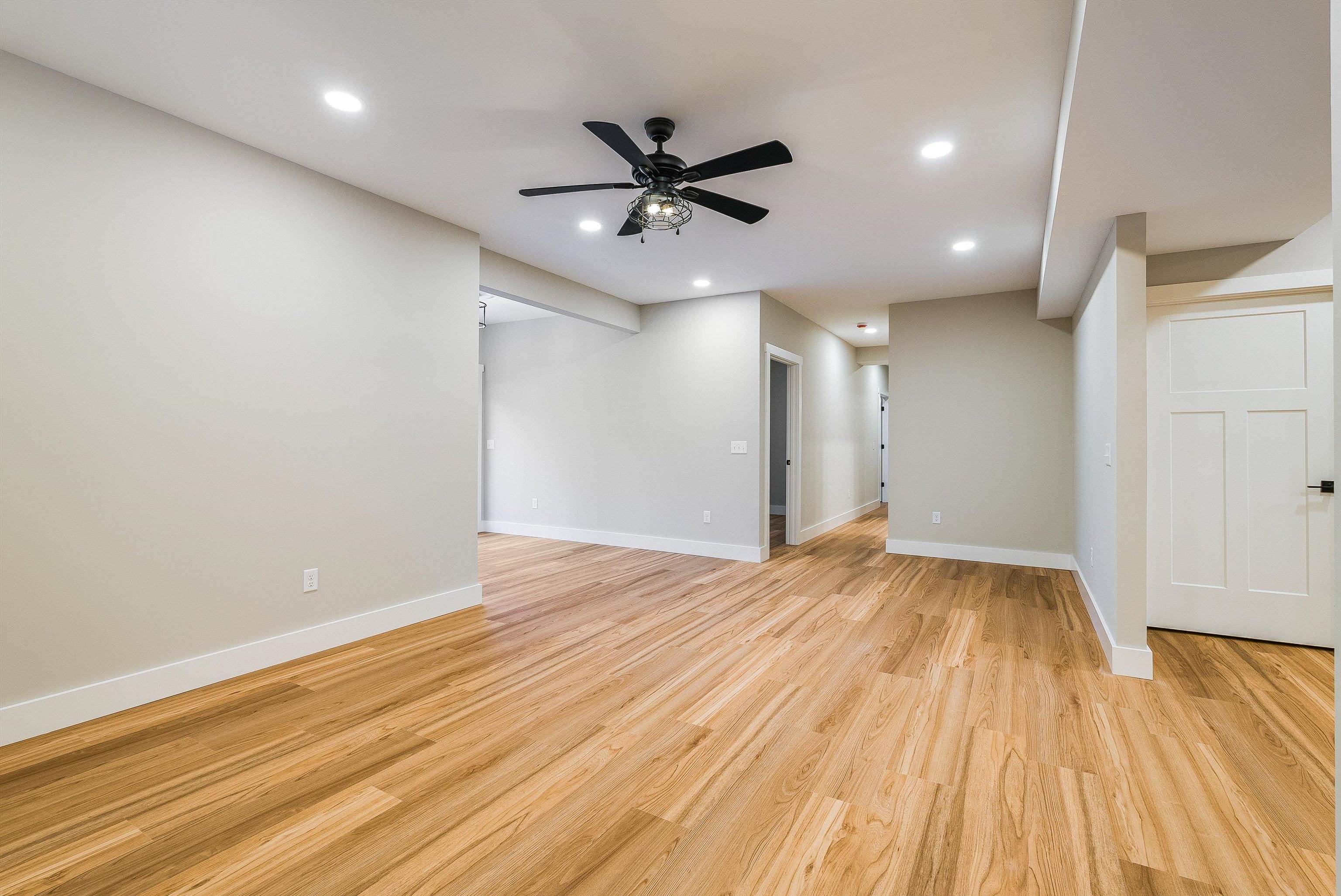 8341 ROCK CREEK RD, MCGAHEYSVILLE, Virginia 22840, 5 Bedrooms Bedrooms, ,3 BathroomsBathrooms,Residential,Litten 0178,8341 ROCK CREEK RD,670808 MLS # 670808