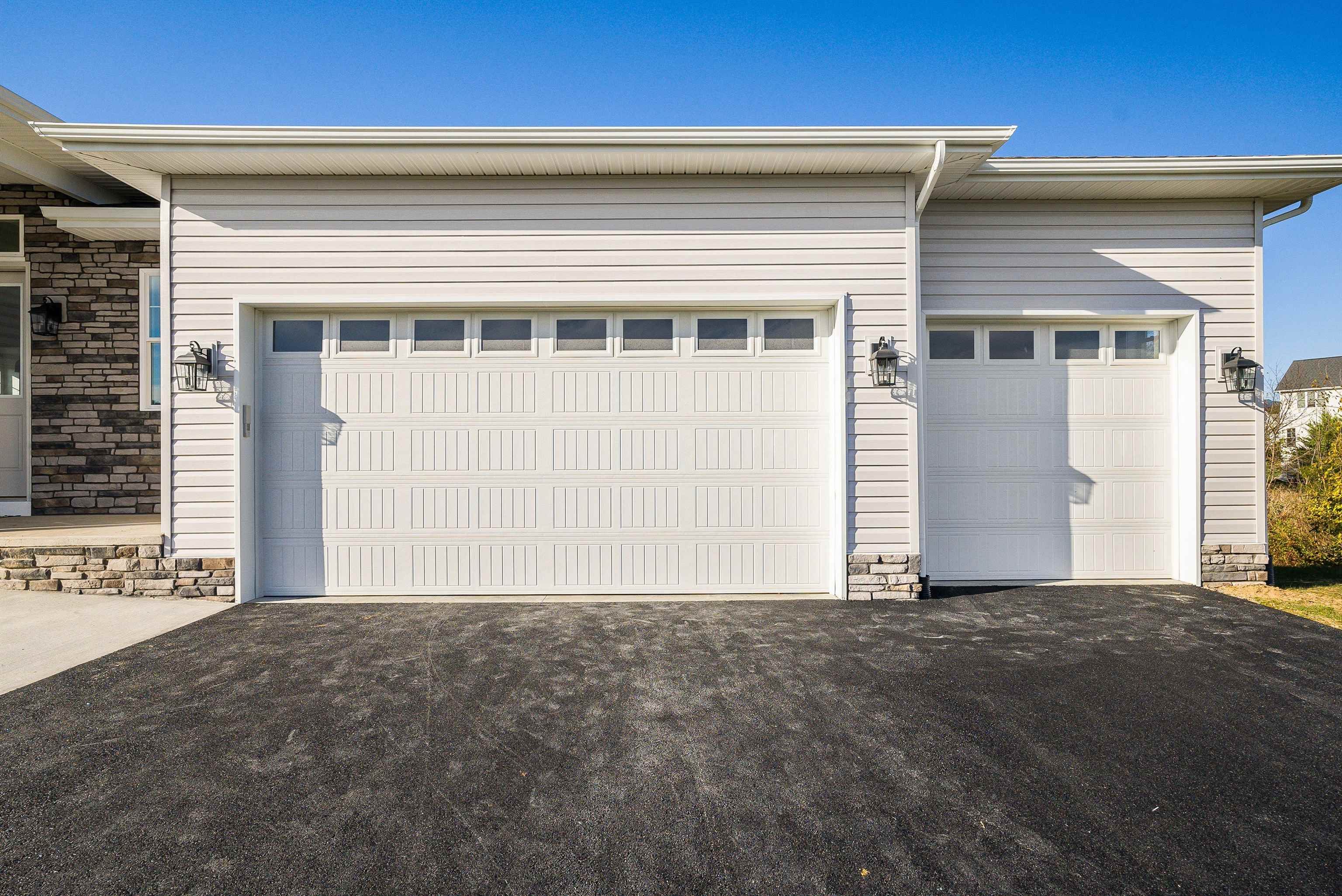 8341 ROCK CREEK RD, MCGAHEYSVILLE, Virginia 22840, 5 Bedrooms Bedrooms, ,3 BathroomsBathrooms,Residential,Litten 0178,8341 ROCK CREEK RD,670808 MLS # 670808