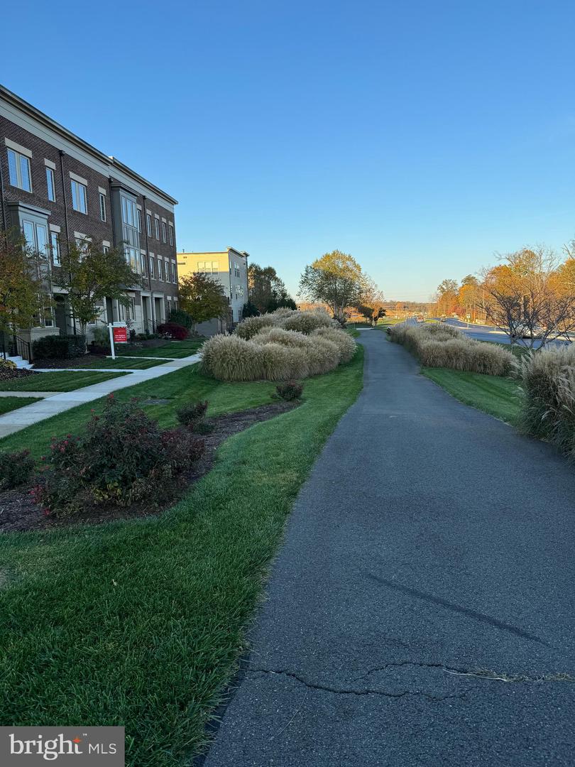 22796 BREEZY HOLLOW DR, BRAMBLETON, Virginia 20148, 3 Bedrooms Bedrooms, ,3 BathroomsBathrooms,Residential,For sale,22796 BREEZY HOLLOW DR,VALO2108184 MLS # VALO2108184 22796 BREEZY HOLLOW DR, BRAMBLETON, Virginia 20148, 3 Bedrooms Bedrooms, ,3 BathroomsBathrooms,Residential,For sale,22796 BREEZY HOLLOW DR,VALO2108184 MLS # VALO2108184