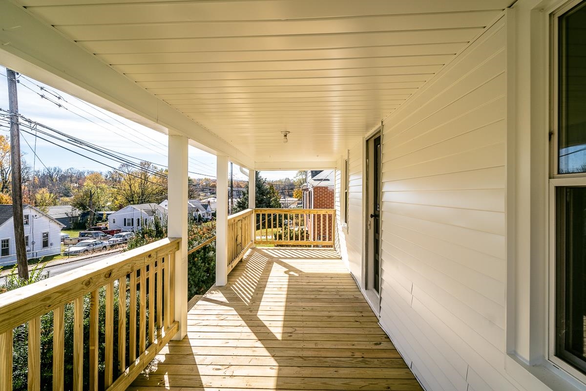 106 GRUBERT AVE, STAUNTON, Virginia 24401, 2 Bedrooms Bedrooms, ,1 BathroomBathrooms,Residential,106 GRUBERT AVE,670816 MLS # 670816 106 GRUBERT AVE, STAUNTON, Virginia 24401, 2 Bedrooms Bedrooms, ,1 BathroomBathrooms,Residential,106 GRUBERT AVE,670816 MLS # 670816