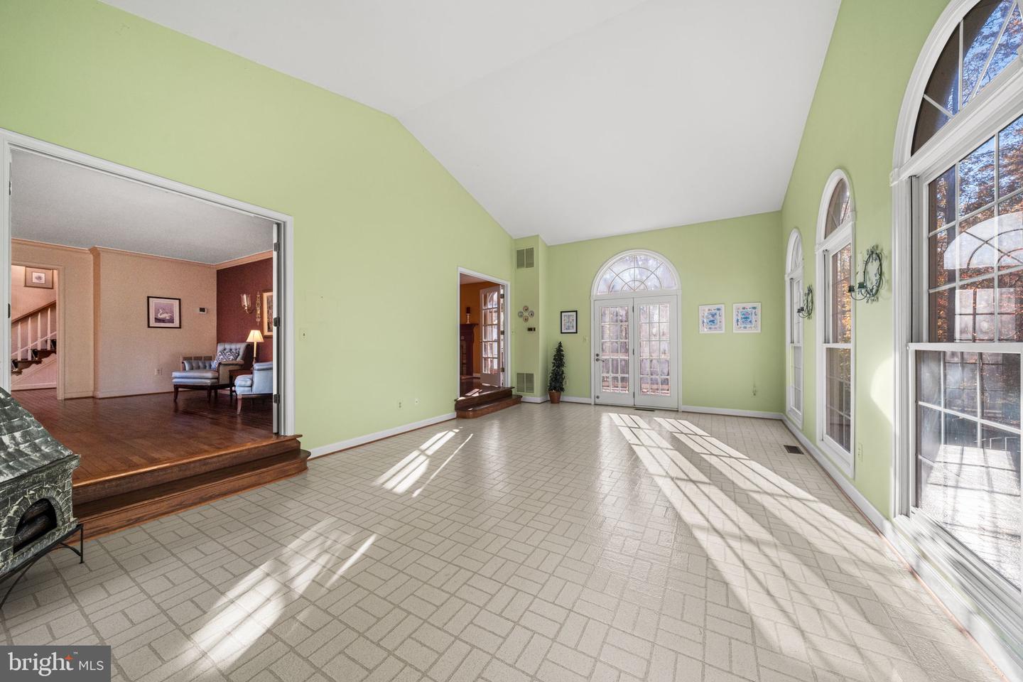 6220 WINSLOW CT, FAIRFAX STATION, Virginia 22039, 4 Bedrooms Bedrooms, ,3 BathroomsBathrooms,Residential,For sale,6220 WINSLOW CT,VAFX2273146 MLS # VAFX2273146 6220 WINSLOW CT, FAIRFAX STATION, Virginia 22039, 4 Bedrooms Bedrooms, ,3 BathroomsBathrooms,Residential,For sale,6220 WINSLOW CT,VAFX2273146 MLS # VAFX2273146