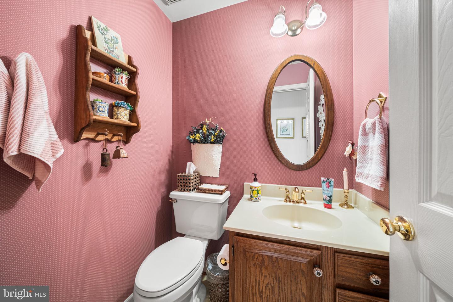 6220 WINSLOW CT, FAIRFAX STATION, Virginia 22039, 4 Bedrooms Bedrooms, ,3 BathroomsBathrooms,Residential,For sale,6220 WINSLOW CT,VAFX2273146 MLS # VAFX2273146 6220 WINSLOW CT, FAIRFAX STATION, Virginia 22039, 4 Bedrooms Bedrooms, ,3 BathroomsBathrooms,Residential,For sale,6220 WINSLOW CT,VAFX2273146 MLS # VAFX2273146