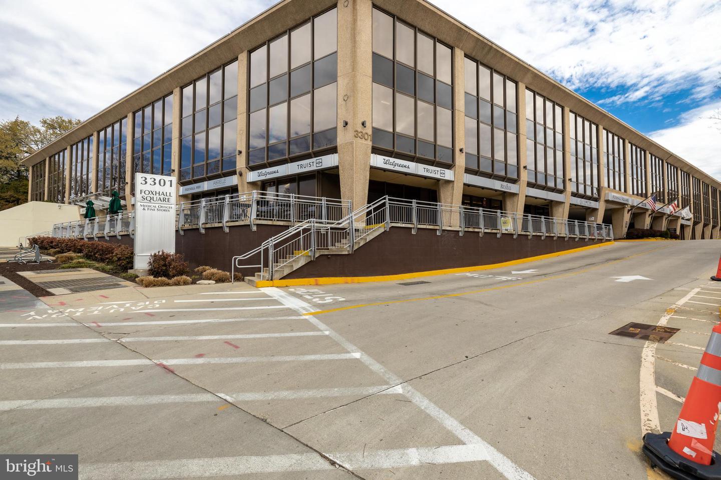 4201 CATHEDRAL AVE NW #724E, WASHINGTON, District Of Columbia 20016, 2 Bedrooms Bedrooms, ,2 BathroomsBathrooms,Residential,For sale,4201 CATHEDRAL AVE NW #724E,DCDC2226240 MLS # DCDC2226240 4201 CATHEDRAL AVE NW #724E, WASHINGTON, District Of Columbia 20016, 2 Bedrooms Bedrooms, ,2 BathroomsBathrooms,Residential,For sale,4201 CATHEDRAL AVE NW #724E,DCDC2226240 MLS # DCDC2226240