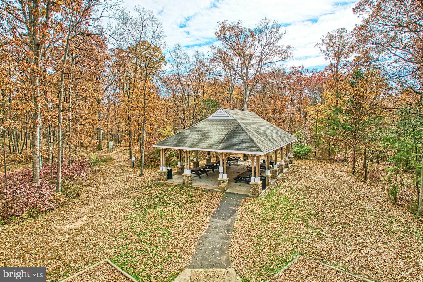 903 POWHATAN CT NE, LEESBURG, Virginia 20176, 4 Bedrooms Bedrooms, ,3 BathroomsBathrooms,Residential,For sale,903 POWHATAN CT NE,VALO2108556 MLS # VALO2108556 903 POWHATAN CT NE, LEESBURG, Virginia 20176, 4 Bedrooms Bedrooms, ,3 BathroomsBathrooms,Residential,For sale,903 POWHATAN CT NE,VALO2108556 MLS # VALO2108556