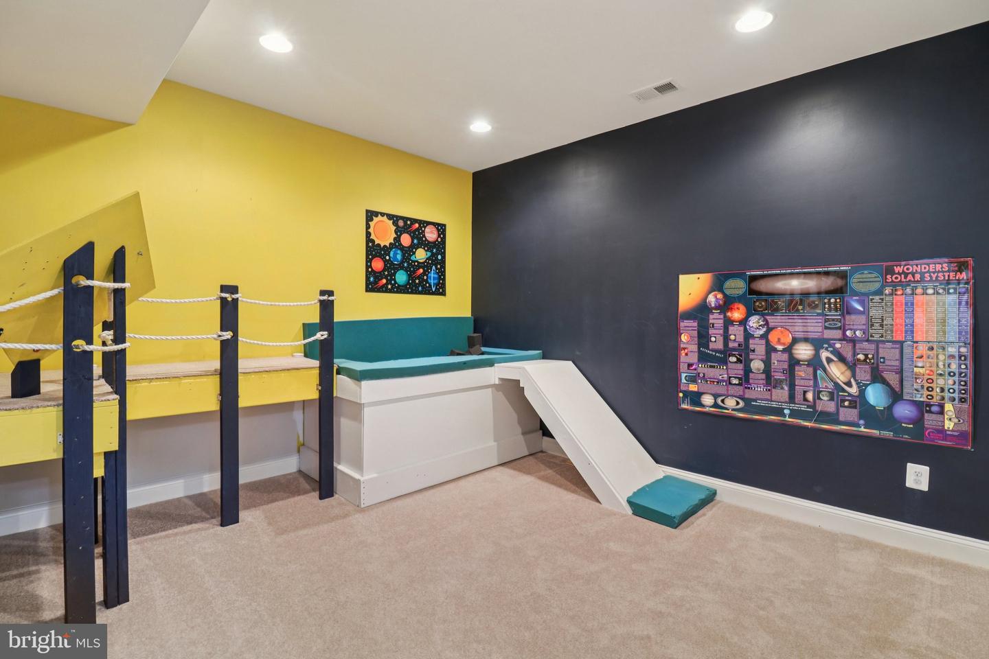 5800 FOX CHAPEL ESTATES DR, FAIRFAX, Virginia 22030, 6 Bedrooms Bedrooms, ,6 BathroomsBathrooms,Residential,For sale,5800 FOX CHAPEL ESTATES DR,VAFX2273616 MLS # VAFX2273616 5800 FOX CHAPEL ESTATES DR, FAIRFAX, Virginia 22030, 6 Bedrooms Bedrooms, ,6 BathroomsBathrooms,Residential,For sale,5800 FOX CHAPEL ESTATES DR,VAFX2273616 MLS # VAFX2273616