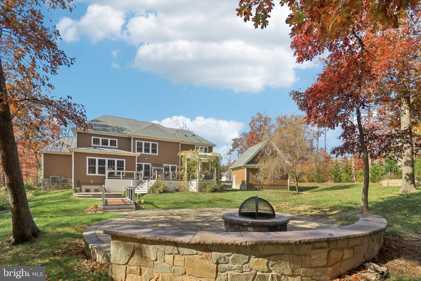 5800 FOX CHAPEL ESTATES DR, FAIRFAX, Virginia 22030, 6 Bedrooms Bedrooms, ,6 BathroomsBathrooms,Residential,For sale,5800 FOX CHAPEL ESTATES DR,VAFX2273616 MLS # VAFX2273616 5800 FOX CHAPEL ESTATES DR, FAIRFAX, Virginia 22030, 6 Bedrooms Bedrooms, ,6 BathroomsBathrooms,Residential,For sale,5800 FOX CHAPEL ESTATES DR,VAFX2273616 MLS # VAFX2273616