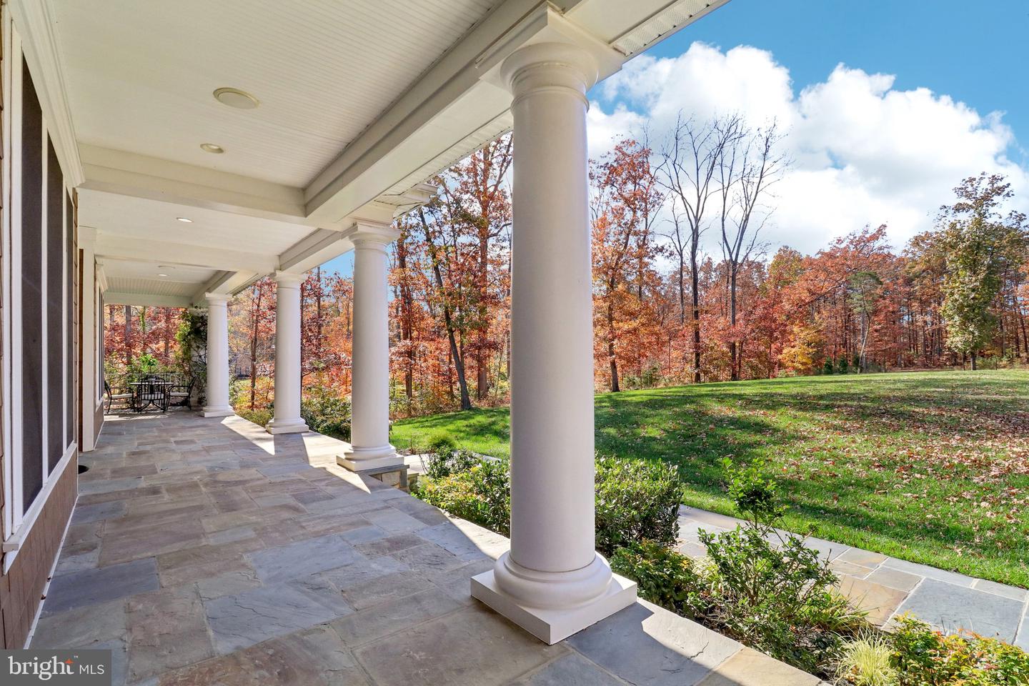 5800 FOX CHAPEL ESTATES DR, FAIRFAX, Virginia 22030, 6 Bedrooms Bedrooms, ,6 BathroomsBathrooms,Residential,For sale,5800 FOX CHAPEL ESTATES DR,VAFX2273616 MLS # VAFX2273616 5800 FOX CHAPEL ESTATES DR, FAIRFAX, Virginia 22030, 6 Bedrooms Bedrooms, ,6 BathroomsBathrooms,Residential,For sale,5800 FOX CHAPEL ESTATES DR,VAFX2273616 MLS # VAFX2273616