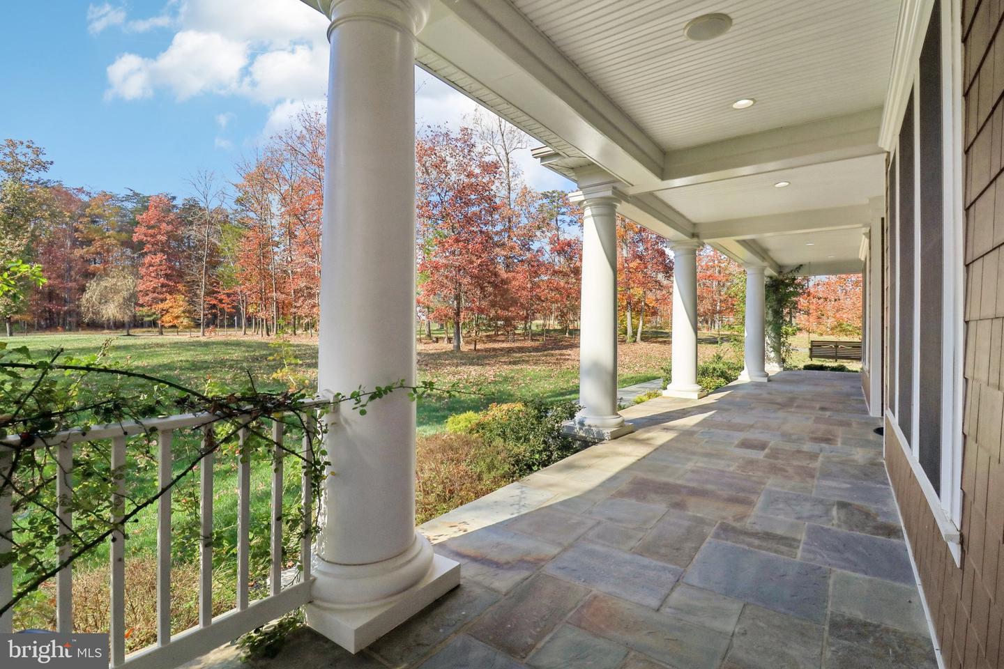 5800 FOX CHAPEL ESTATES DR, FAIRFAX, Virginia 22030, 6 Bedrooms Bedrooms, ,6 BathroomsBathrooms,Residential,For sale,5800 FOX CHAPEL ESTATES DR,VAFX2273616 MLS # VAFX2273616 5800 FOX CHAPEL ESTATES DR, FAIRFAX, Virginia 22030, 6 Bedrooms Bedrooms, ,6 BathroomsBathrooms,Residential,For sale,5800 FOX CHAPEL ESTATES DR,VAFX2273616 MLS # VAFX2273616