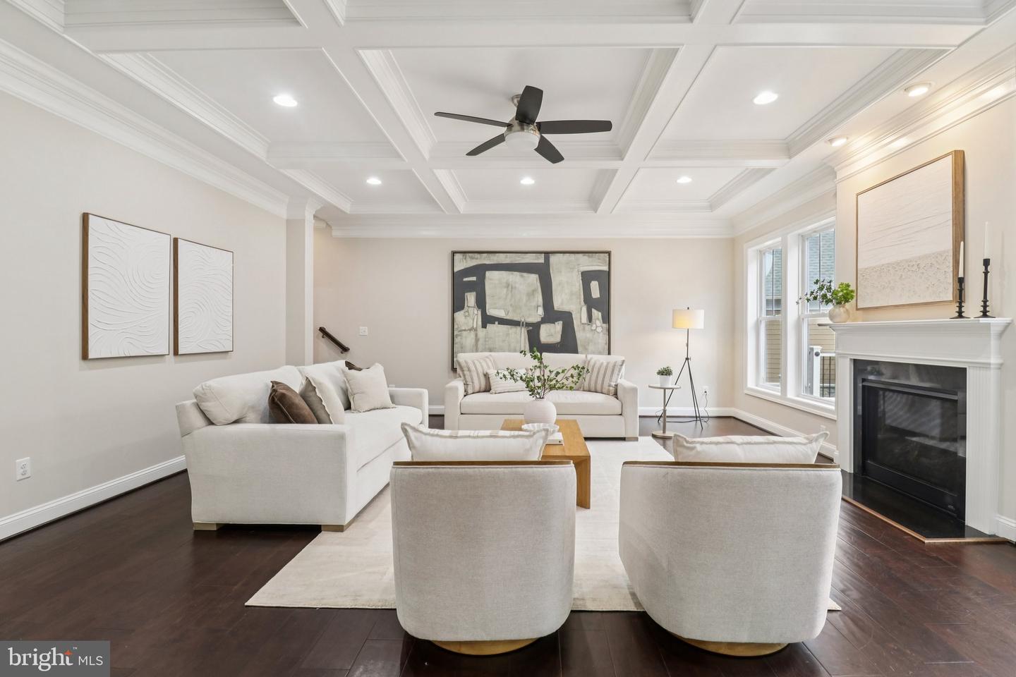 5800 FOX CHAPEL ESTATES DR, FAIRFAX, Virginia 22030, 6 Bedrooms Bedrooms, ,6 BathroomsBathrooms,Residential,For sale,5800 FOX CHAPEL ESTATES DR,VAFX2273616 MLS # VAFX2273616 5800 FOX CHAPEL ESTATES DR, FAIRFAX, Virginia 22030, 6 Bedrooms Bedrooms, ,6 BathroomsBathrooms,Residential,For sale,5800 FOX CHAPEL ESTATES DR,VAFX2273616 MLS # VAFX2273616