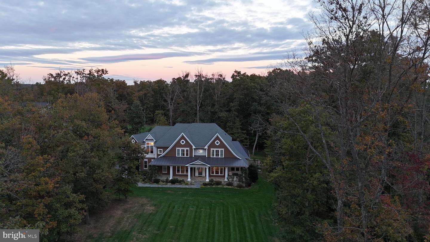 5800 FOX CHAPEL ESTATES DR, FAIRFAX, Virginia 22030, 6 Bedrooms Bedrooms, ,6 BathroomsBathrooms,Residential,For sale,5800 FOX CHAPEL ESTATES DR,VAFX2273616 MLS # VAFX2273616 5800 FOX CHAPEL ESTATES DR, FAIRFAX, Virginia 22030, 6 Bedrooms Bedrooms, ,6 BathroomsBathrooms,Residential,For sale,5800 FOX CHAPEL ESTATES DR,VAFX2273616 MLS # VAFX2273616