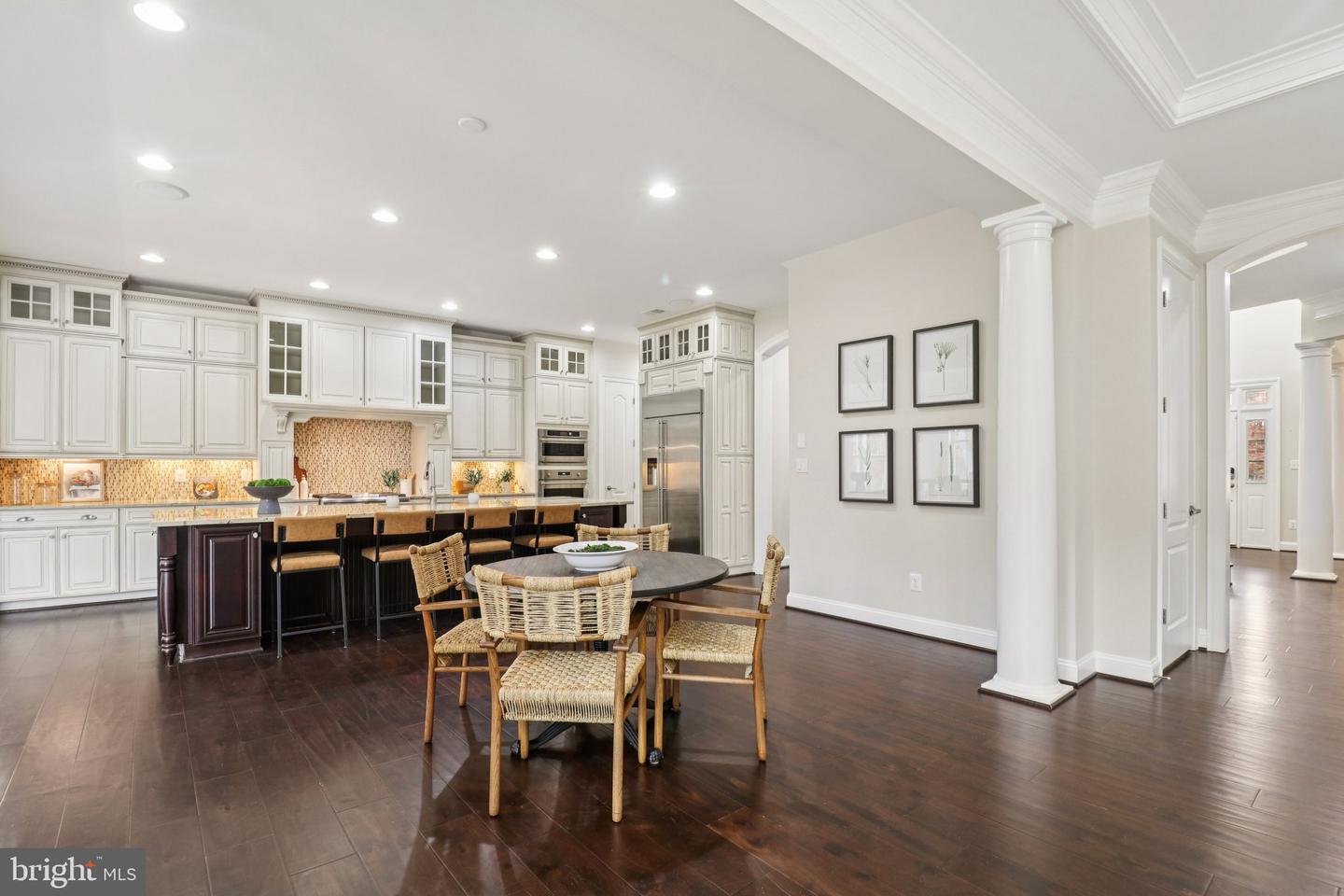 5800 FOX CHAPEL ESTATES DR, FAIRFAX, Virginia 22030, 6 Bedrooms Bedrooms, ,6 BathroomsBathrooms,Residential,For sale,5800 FOX CHAPEL ESTATES DR,VAFX2273616 MLS # VAFX2273616 5800 FOX CHAPEL ESTATES DR, FAIRFAX, Virginia 22030, 6 Bedrooms Bedrooms, ,6 BathroomsBathrooms,Residential,For sale,5800 FOX CHAPEL ESTATES DR,VAFX2273616 MLS # VAFX2273616