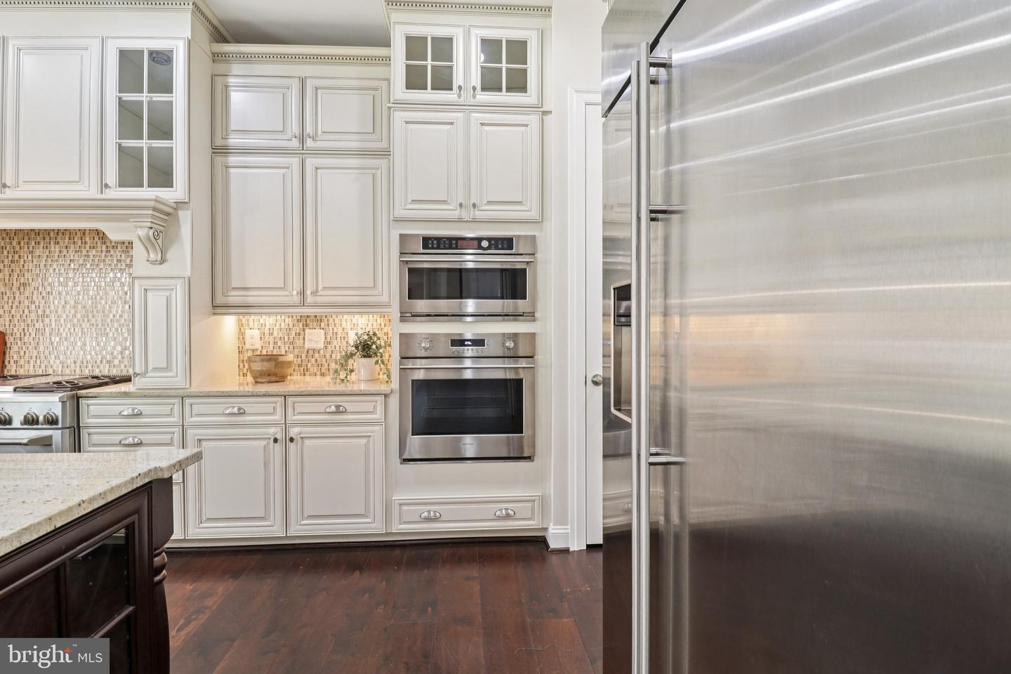 5800 FOX CHAPEL ESTATES DR, FAIRFAX, Virginia 22030, 6 Bedrooms Bedrooms, ,6 BathroomsBathrooms,Residential,For sale,5800 FOX CHAPEL ESTATES DR,VAFX2273616 MLS # VAFX2273616 5800 FOX CHAPEL ESTATES DR, FAIRFAX, Virginia 22030, 6 Bedrooms Bedrooms, ,6 BathroomsBathrooms,Residential,For sale,5800 FOX CHAPEL ESTATES DR,VAFX2273616 MLS # VAFX2273616