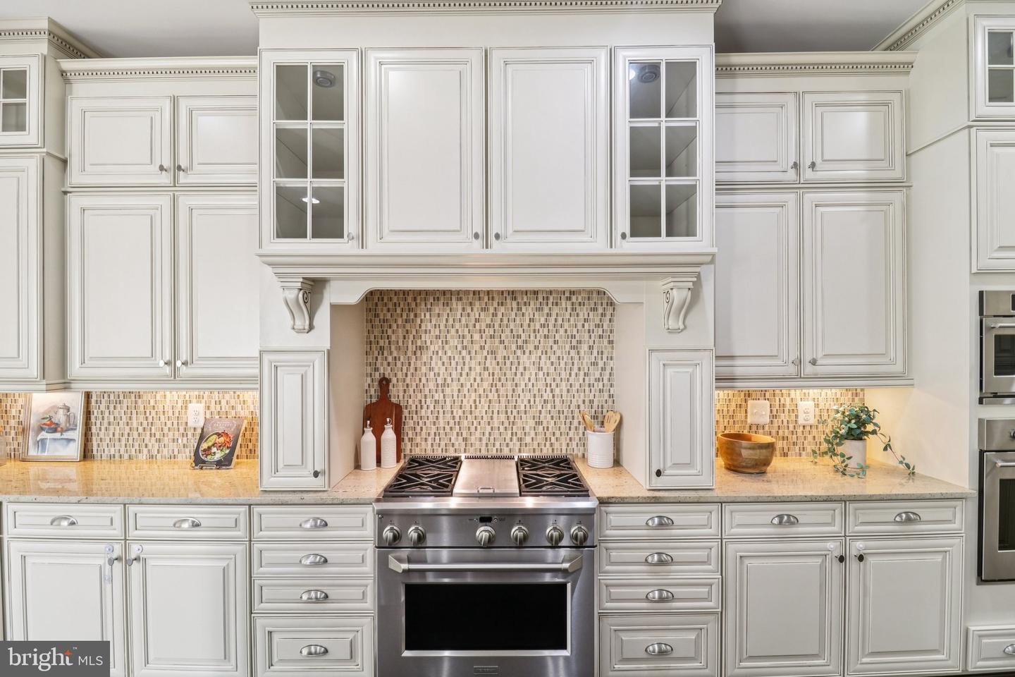 5800 FOX CHAPEL ESTATES DR, FAIRFAX, Virginia 22030, 6 Bedrooms Bedrooms, ,6 BathroomsBathrooms,Residential,For sale,5800 FOX CHAPEL ESTATES DR,VAFX2273616 MLS # VAFX2273616 5800 FOX CHAPEL ESTATES DR, FAIRFAX, Virginia 22030, 6 Bedrooms Bedrooms, ,6 BathroomsBathrooms,Residential,For sale,5800 FOX CHAPEL ESTATES DR,VAFX2273616 MLS # VAFX2273616