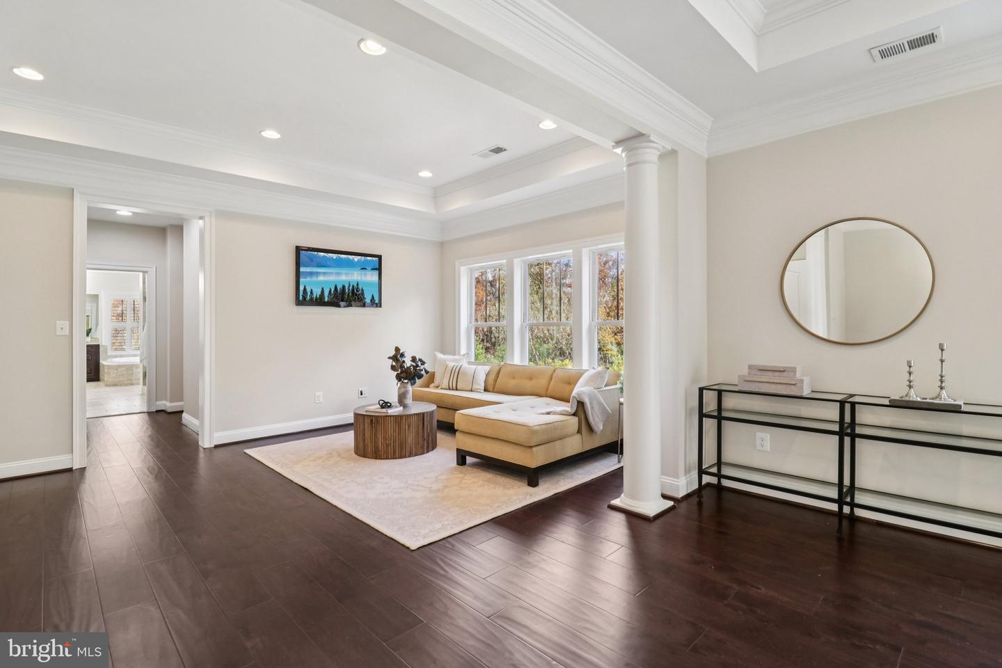 5800 FOX CHAPEL ESTATES DR, FAIRFAX, Virginia 22030, 6 Bedrooms Bedrooms, ,6 BathroomsBathrooms,Residential,For sale,5800 FOX CHAPEL ESTATES DR,VAFX2273616 MLS # VAFX2273616 5800 FOX CHAPEL ESTATES DR, FAIRFAX, Virginia 22030, 6 Bedrooms Bedrooms, ,6 BathroomsBathrooms,Residential,For sale,5800 FOX CHAPEL ESTATES DR,VAFX2273616 MLS # VAFX2273616