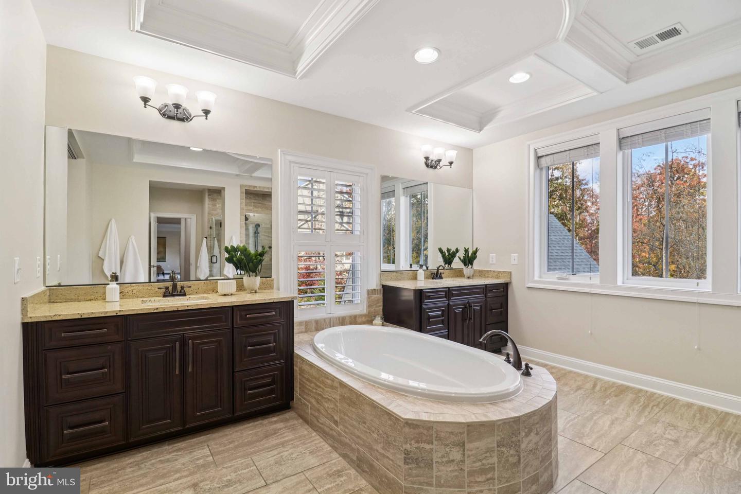 5800 FOX CHAPEL ESTATES DR, FAIRFAX, Virginia 22030, 6 Bedrooms Bedrooms, ,6 BathroomsBathrooms,Residential,For sale,5800 FOX CHAPEL ESTATES DR,VAFX2273616 MLS # VAFX2273616 5800 FOX CHAPEL ESTATES DR, FAIRFAX, Virginia 22030, 6 Bedrooms Bedrooms, ,6 BathroomsBathrooms,Residential,For sale,5800 FOX CHAPEL ESTATES DR,VAFX2273616 MLS # VAFX2273616