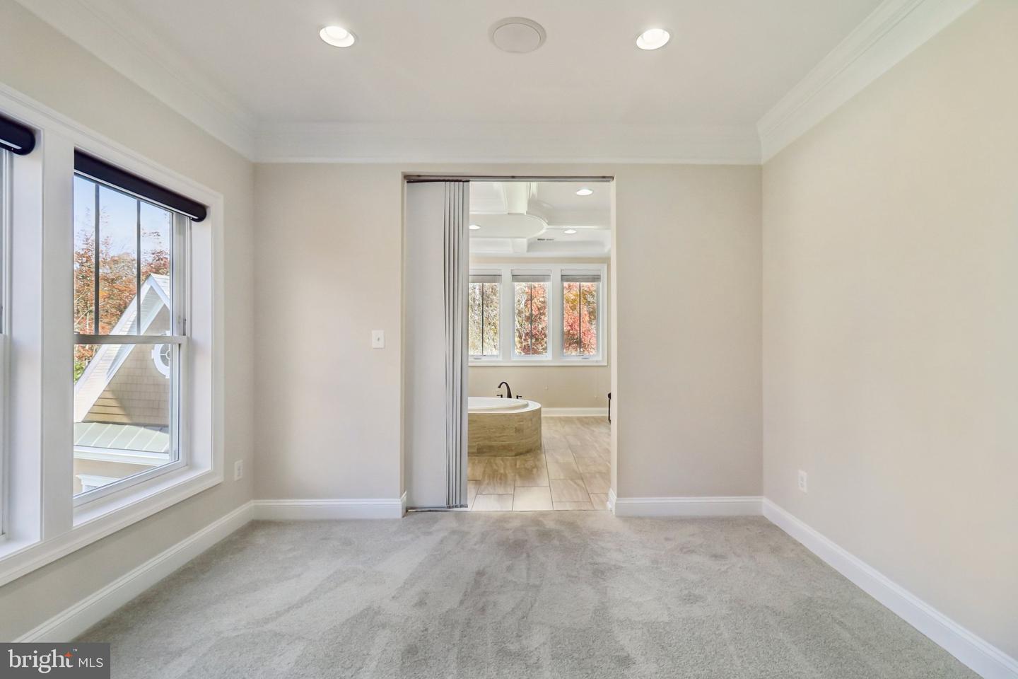 5800 FOX CHAPEL ESTATES DR, FAIRFAX, Virginia 22030, 6 Bedrooms Bedrooms, ,6 BathroomsBathrooms,Residential,For sale,5800 FOX CHAPEL ESTATES DR,VAFX2273616 MLS # VAFX2273616 5800 FOX CHAPEL ESTATES DR, FAIRFAX, Virginia 22030, 6 Bedrooms Bedrooms, ,6 BathroomsBathrooms,Residential,For sale,5800 FOX CHAPEL ESTATES DR,VAFX2273616 MLS # VAFX2273616