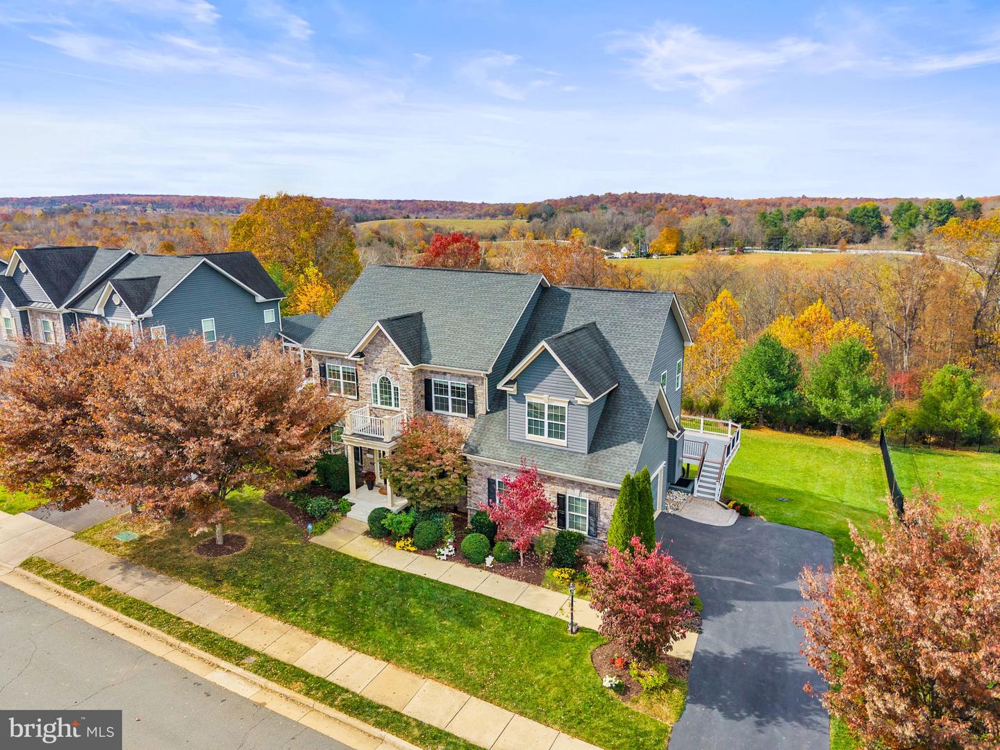 21015 HONEYCREEPER PL, LEESBURG, Virginia 20175, 5 Bedrooms Bedrooms, ,4 BathroomsBathrooms,Residential,For sale,21015 HONEYCREEPER PL,VALO2108778 MLS # VALO2108778