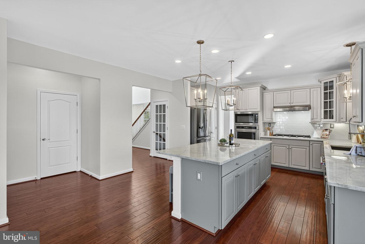 21015 HONEYCREEPER PL, LEESBURG, Virginia 20175, 5 Bedrooms Bedrooms, ,4 BathroomsBathrooms,Residential,For sale,21015 HONEYCREEPER PL,VALO2108778 MLS # VALO2108778