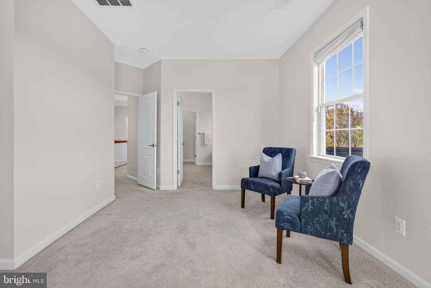 21015 HONEYCREEPER PL, LEESBURG, Virginia 20175, 5 Bedrooms Bedrooms, ,4 BathroomsBathrooms,Residential,For sale,21015 HONEYCREEPER PL,VALO2108778 MLS # VALO2108778