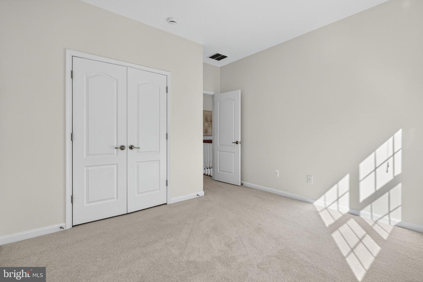 21015 HONEYCREEPER PL, LEESBURG, Virginia 20175, 5 Bedrooms Bedrooms, ,4 BathroomsBathrooms,Residential,For sale,21015 HONEYCREEPER PL,VALO2108778 MLS # VALO2108778