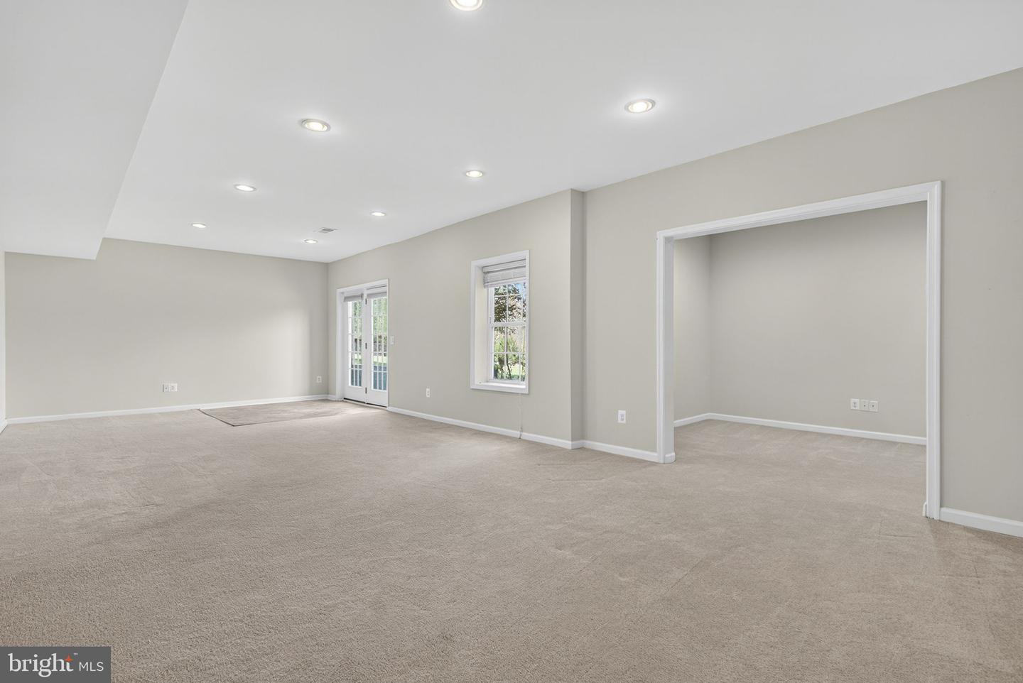 21015 HONEYCREEPER PL, LEESBURG, Virginia 20175, 5 Bedrooms Bedrooms, ,4 BathroomsBathrooms,Residential,For sale,21015 HONEYCREEPER PL,VALO2108778 MLS # VALO2108778