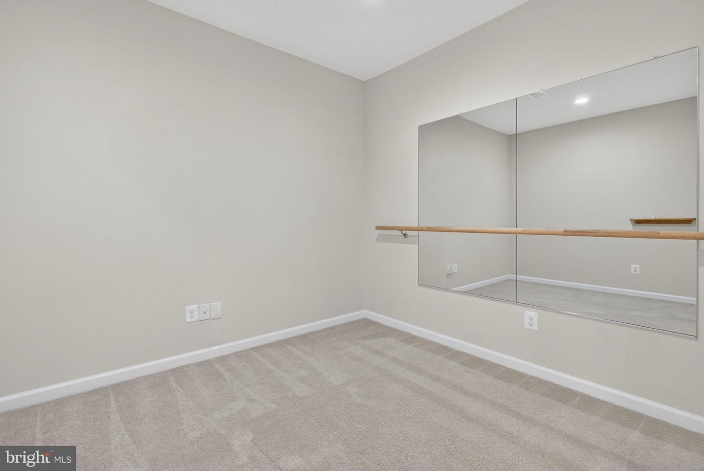 21015 HONEYCREEPER PL, LEESBURG, Virginia 20175, 5 Bedrooms Bedrooms, ,4 BathroomsBathrooms,Residential,For sale,21015 HONEYCREEPER PL,VALO2108778 MLS # VALO2108778