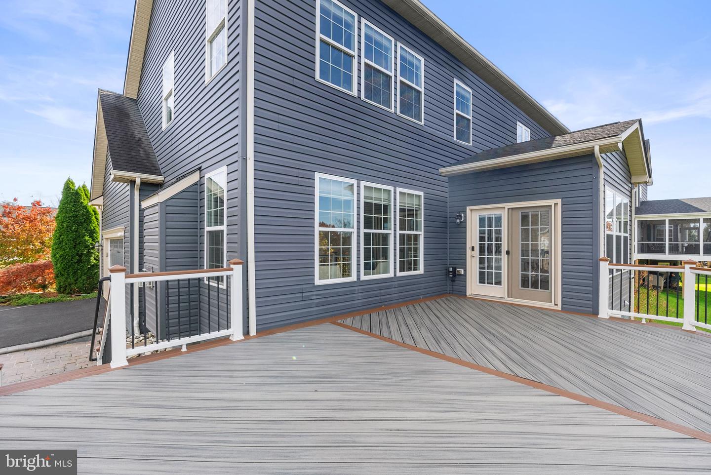 21015 HONEYCREEPER PL, LEESBURG, Virginia 20175, 5 Bedrooms Bedrooms, ,4 BathroomsBathrooms,Residential,For sale,21015 HONEYCREEPER PL,VALO2108778 MLS # VALO2108778