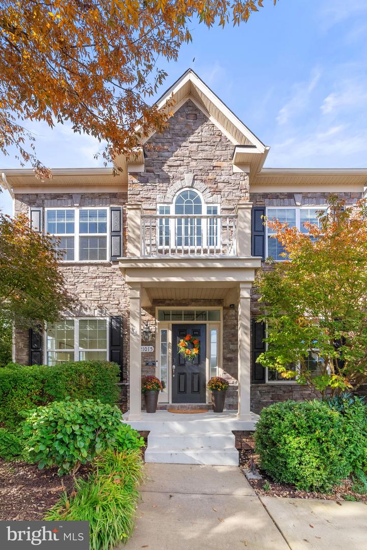 21015 HONEYCREEPER PL, LEESBURG, Virginia 20175, 5 Bedrooms Bedrooms, ,4 BathroomsBathrooms,Residential,For sale,21015 HONEYCREEPER PL,VALO2108778 MLS # VALO2108778