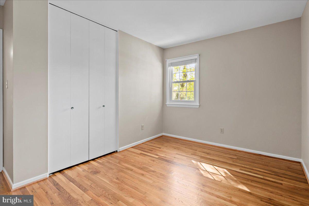 3026 BATTERSEA LN, ALEXANDRIA, Virginia 22309, 5 Bedrooms Bedrooms, ,3 BathroomsBathrooms,Residential,For sale,3026 BATTERSEA LN,VAFX2274490 MLS # VAFX2274490 3026 BATTERSEA LN, ALEXANDRIA, Virginia 22309, 5 Bedrooms Bedrooms, ,3 BathroomsBathrooms,Residential,For sale,3026 BATTERSEA LN,VAFX2274490 MLS # VAFX2274490