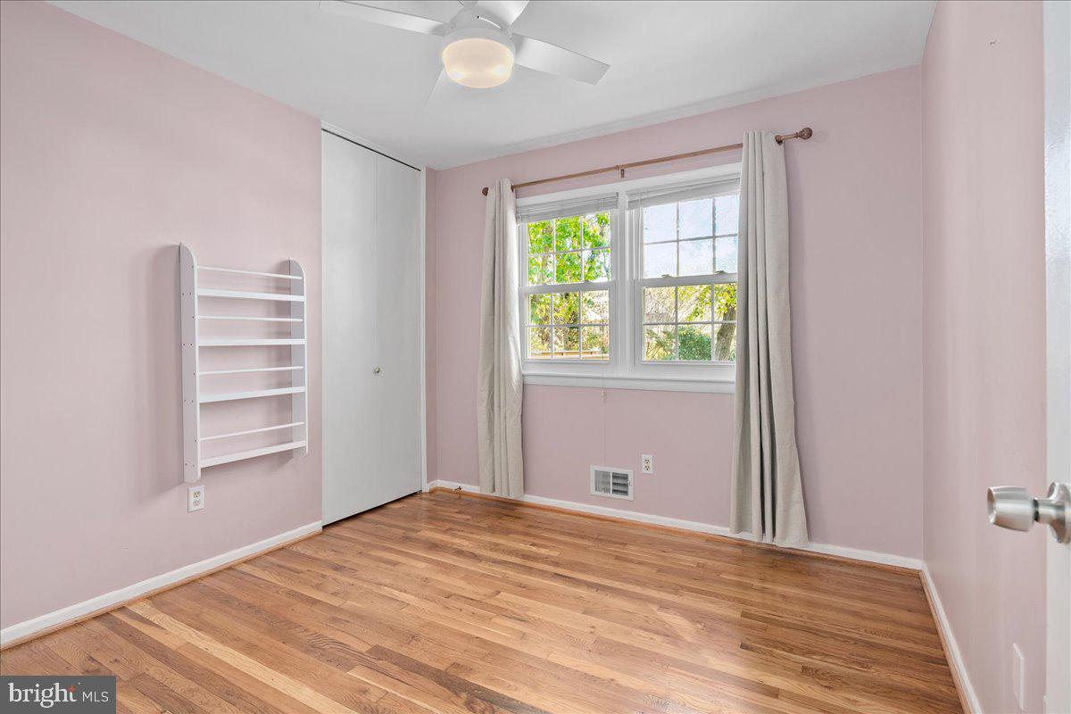 3026 BATTERSEA LN, ALEXANDRIA, Virginia 22309, 5 Bedrooms Bedrooms, ,3 BathroomsBathrooms,Residential,For sale,3026 BATTERSEA LN,VAFX2274490 MLS # VAFX2274490 3026 BATTERSEA LN, ALEXANDRIA, Virginia 22309, 5 Bedrooms Bedrooms, ,3 BathroomsBathrooms,Residential,For sale,3026 BATTERSEA LN,VAFX2274490 MLS # VAFX2274490