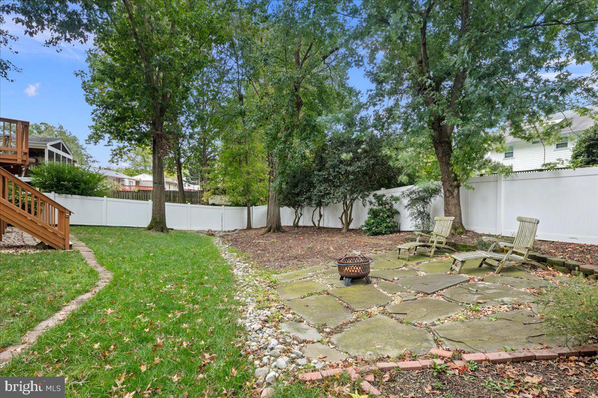 3026 BATTERSEA LN, ALEXANDRIA, Virginia 22309, 5 Bedrooms Bedrooms, ,3 BathroomsBathrooms,Residential,For sale,3026 BATTERSEA LN,VAFX2274490 MLS # VAFX2274490 3026 BATTERSEA LN, ALEXANDRIA, Virginia 22309, 5 Bedrooms Bedrooms, ,3 BathroomsBathrooms,Residential,For sale,3026 BATTERSEA LN,VAFX2274490 MLS # VAFX2274490