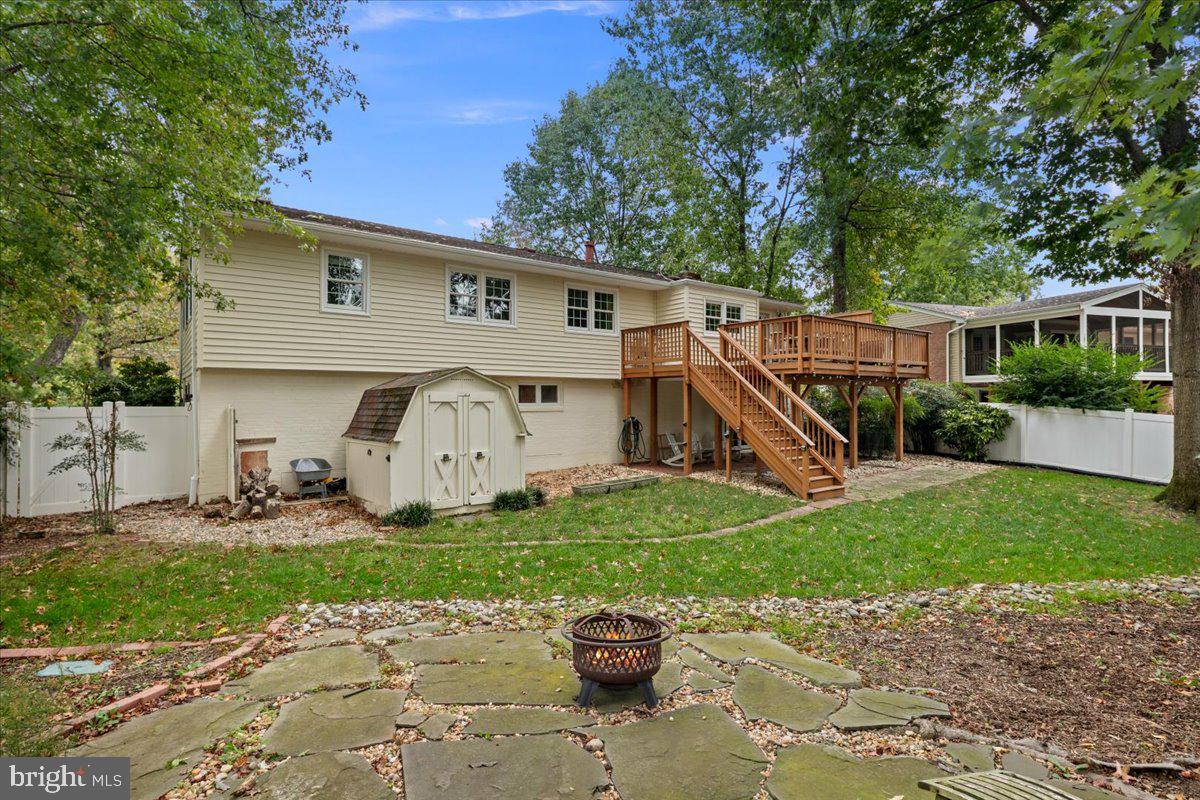 3026 BATTERSEA LN, ALEXANDRIA, Virginia 22309, 5 Bedrooms Bedrooms, ,3 BathroomsBathrooms,Residential,For sale,3026 BATTERSEA LN,VAFX2274490 MLS # VAFX2274490 3026 BATTERSEA LN, ALEXANDRIA, Virginia 22309, 5 Bedrooms Bedrooms, ,3 BathroomsBathrooms,Residential,For sale,3026 BATTERSEA LN,VAFX2274490 MLS # VAFX2274490