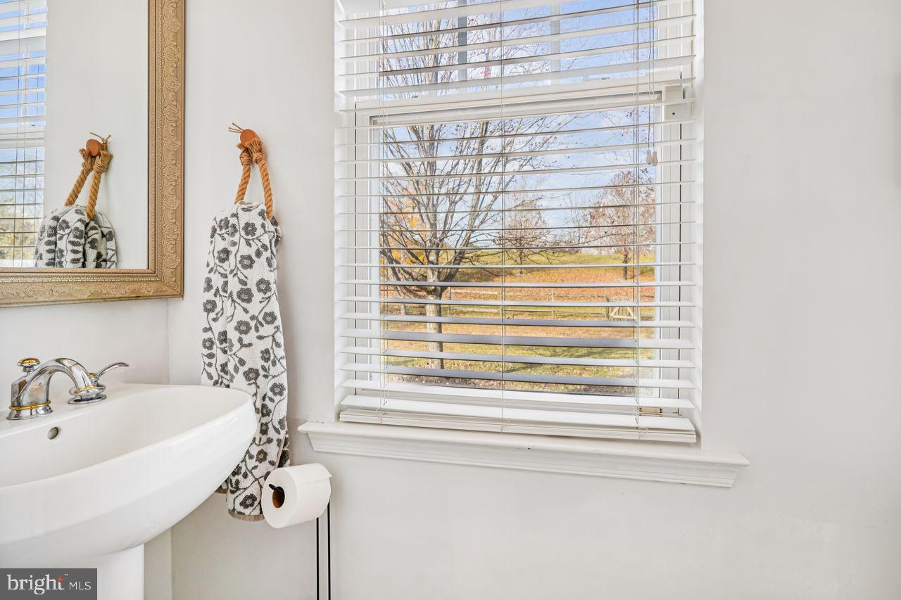 6752 ECKERT CT, WARRENTON, Virginia 20187, 4 Bedrooms Bedrooms, ,3 BathroomsBathrooms,Residential,For sale,6752 ECKERT CT,VAFQ2019390 MLS # VAFQ2019390 6752 ECKERT CT, WARRENTON, Virginia 20187, 4 Bedrooms Bedrooms, ,3 BathroomsBathrooms,Residential,For sale,6752 ECKERT CT,VAFQ2019390 MLS # VAFQ2019390