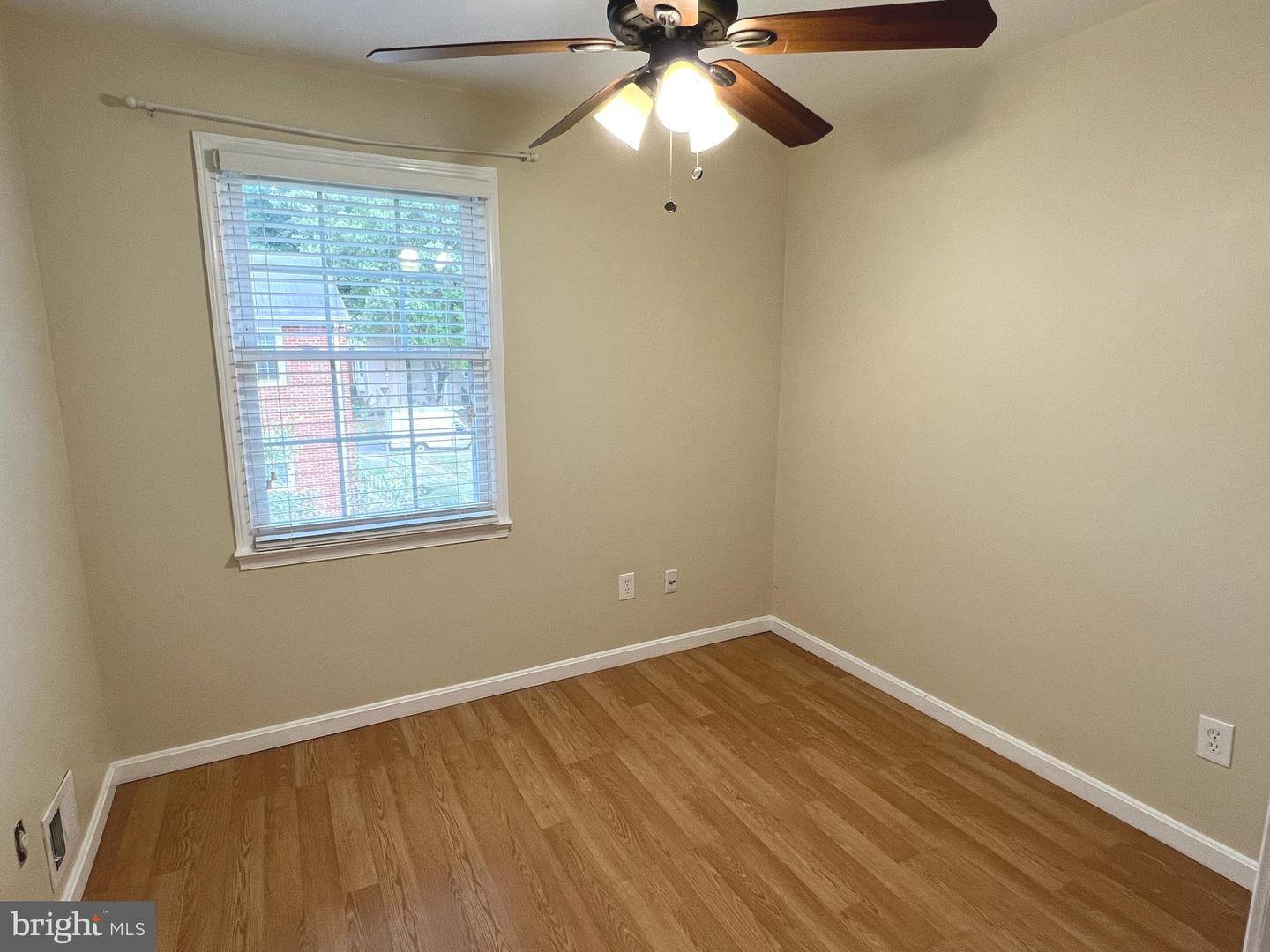 3331 WEBLEY CT, ANNANDALE, Virginia 22003, 3 Bedrooms Bedrooms, ,2 BathroomsBathrooms,Residential,For sale,3331 WEBLEY CT,VAFX2274912 MLS # VAFX2274912 3331 WEBLEY CT, ANNANDALE, Virginia 22003, 3 Bedrooms Bedrooms, ,2 BathroomsBathrooms,Residential,For sale,3331 WEBLEY CT,VAFX2274912 MLS # VAFX2274912