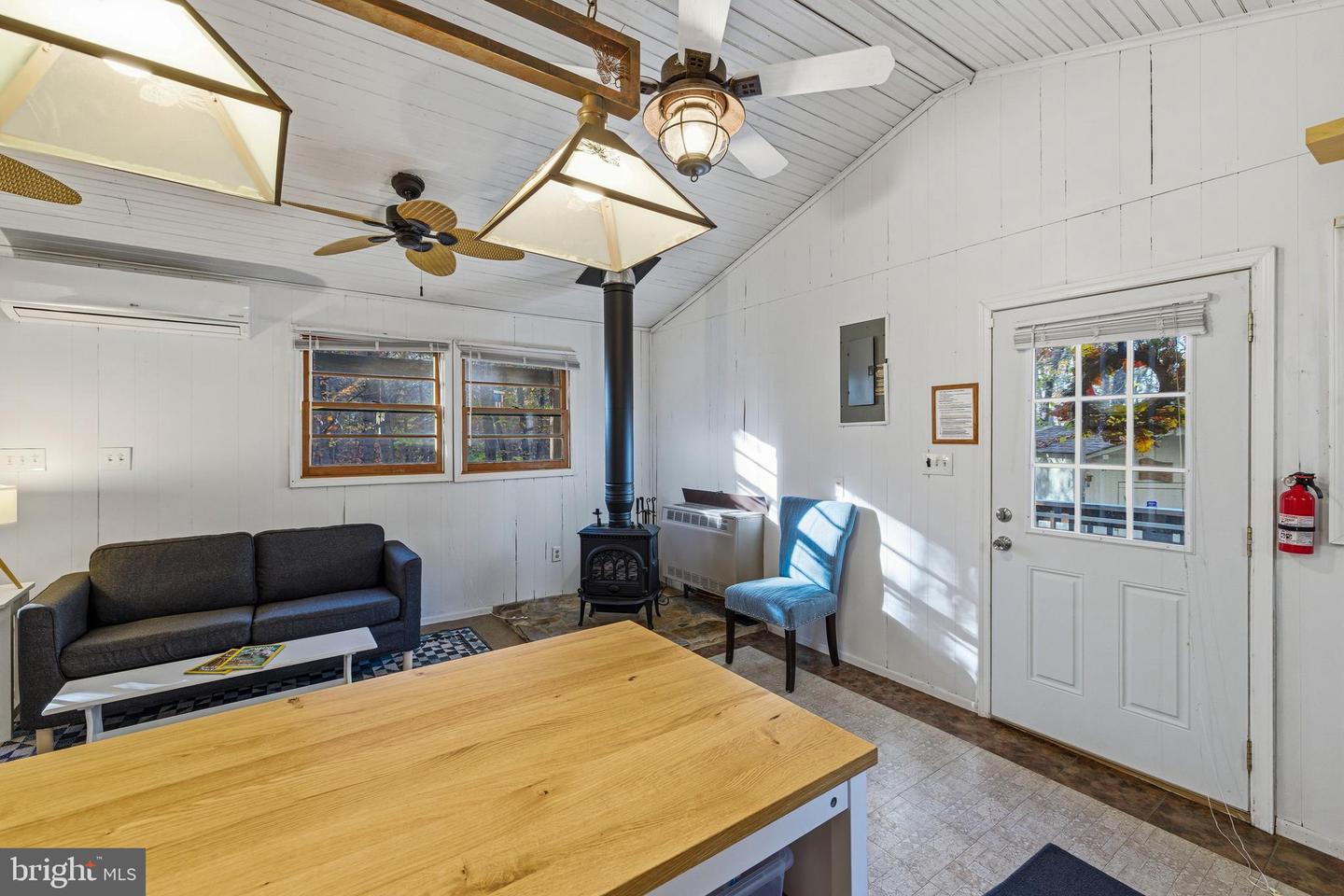 335 WILDWOOD LN, SHENANDOAH, Virginia 22849, 2 Bedrooms Bedrooms, ,1 BathroomBathrooms,Residential,For sale,335 WILDWOOD LN,VAPA2005504 MLS # VAPA2005504 335 WILDWOOD LN, SHENANDOAH, Virginia 22849, 2 Bedrooms Bedrooms, ,1 BathroomBathrooms,Residential,For sale,335 WILDWOOD LN,VAPA2005504 MLS # VAPA2005504