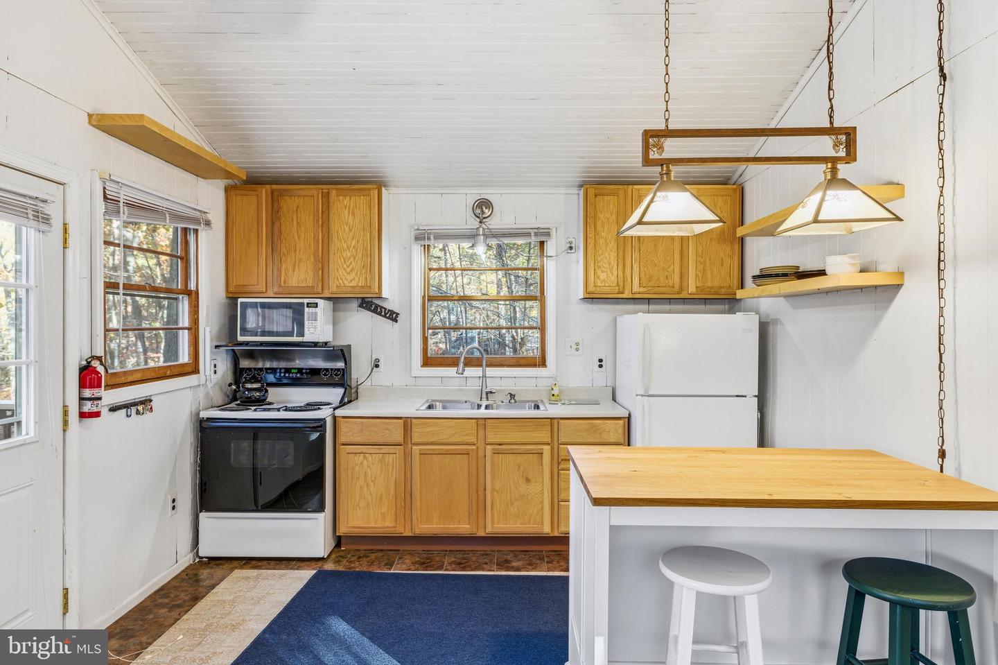 335 WILDWOOD LN, SHENANDOAH, Virginia 22849, 2 Bedrooms Bedrooms, ,1 BathroomBathrooms,Residential,For sale,335 WILDWOOD LN,VAPA2005504 MLS # VAPA2005504 335 WILDWOOD LN, SHENANDOAH, Virginia 22849, 2 Bedrooms Bedrooms, ,1 BathroomBathrooms,Residential,For sale,335 WILDWOOD LN,VAPA2005504 MLS # VAPA2005504