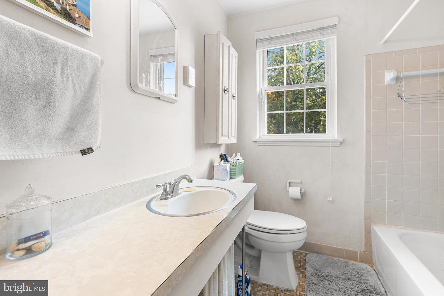 4427 34TH ST S, ARLINGTON, Virginia 22206, 2 Bedrooms Bedrooms, ,3 BathroomsBathrooms,Residential,For sale,4427 34TH ST S,VAAR2065054 MLS # VAAR2065054 4427 34TH ST S, ARLINGTON, Virginia 22206, 2 Bedrooms Bedrooms, ,3 BathroomsBathrooms,Residential,For sale,4427 34TH ST S,VAAR2065054 MLS # VAAR2065054