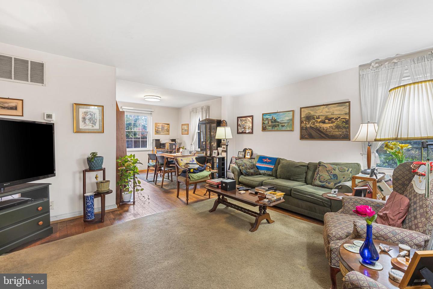 4427 34TH ST S, ARLINGTON, Virginia 22206, 2 Bedrooms Bedrooms, ,3 BathroomsBathrooms,Residential,For sale,4427 34TH ST S,VAAR2065054 MLS # VAAR2065054 4427 34TH ST S, ARLINGTON, Virginia 22206, 2 Bedrooms Bedrooms, ,3 BathroomsBathrooms,Residential,For sale,4427 34TH ST S,VAAR2065054 MLS # VAAR2065054