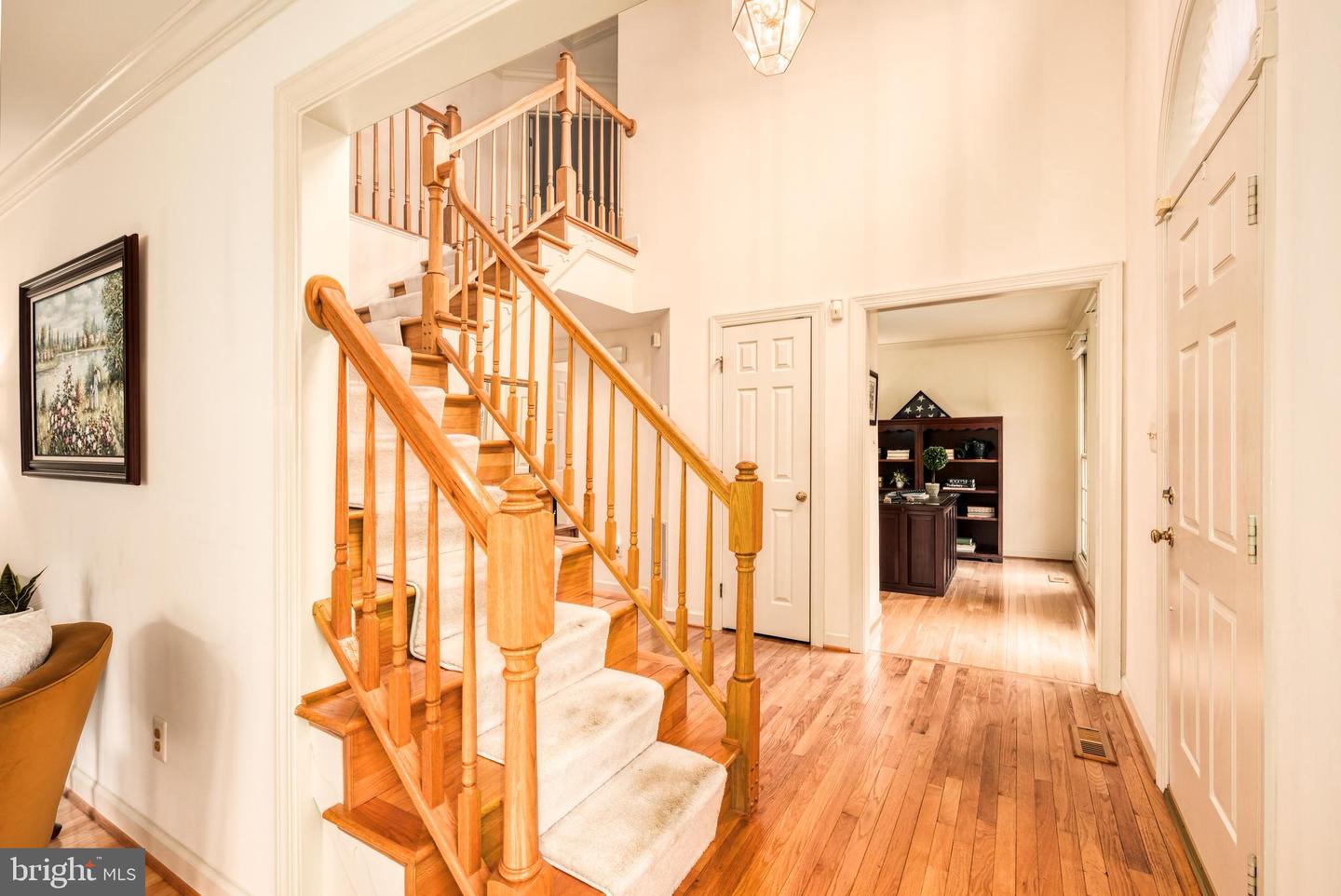 8625 OAK CHASE CIR, FAIRFAX STATION, Virginia 22039, 4 Bedrooms Bedrooms, ,3 BathroomsBathrooms,Residential,For sale,8625 OAK CHASE CIR,VAFX2275080 MLS # VAFX2275080 8625 OAK CHASE CIR, FAIRFAX STATION, Virginia 22039, 4 Bedrooms Bedrooms, ,3 BathroomsBathrooms,Residential,For sale,8625 OAK CHASE CIR,VAFX2275080 MLS # VAFX2275080