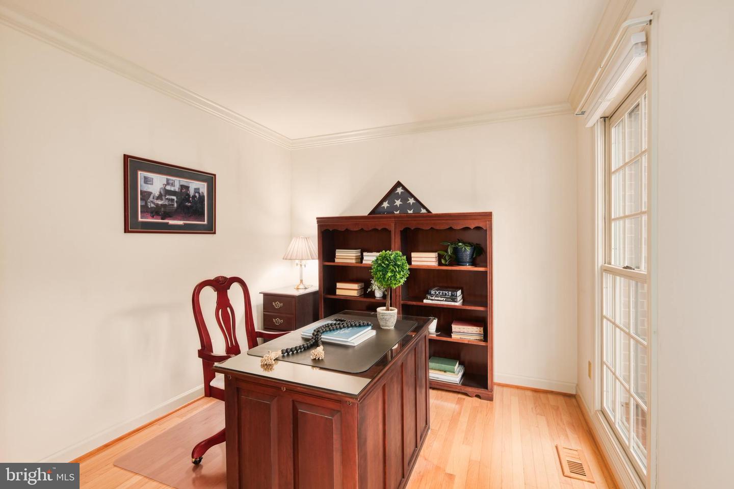 8625 OAK CHASE CIR, FAIRFAX STATION, Virginia 22039, 4 Bedrooms Bedrooms, ,3 BathroomsBathrooms,Residential,For sale,8625 OAK CHASE CIR,VAFX2275080 MLS # VAFX2275080 8625 OAK CHASE CIR, FAIRFAX STATION, Virginia 22039, 4 Bedrooms Bedrooms, ,3 BathroomsBathrooms,Residential,For sale,8625 OAK CHASE CIR,VAFX2275080 MLS # VAFX2275080