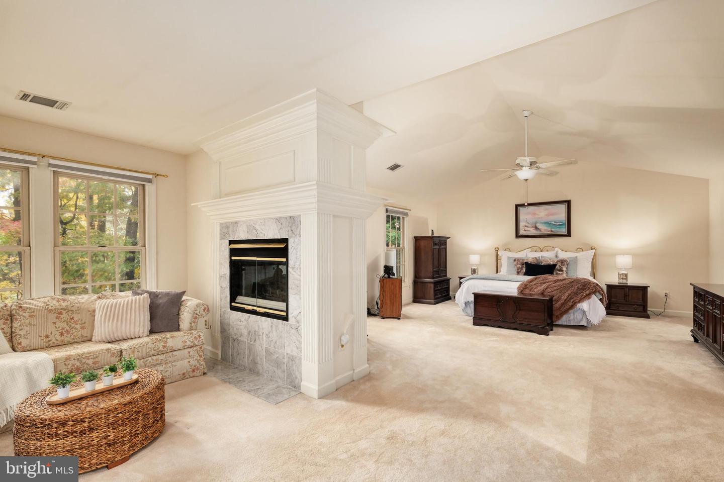 8625 OAK CHASE CIR, FAIRFAX STATION, Virginia 22039, 4 Bedrooms Bedrooms, ,3 BathroomsBathrooms,Residential,For sale,8625 OAK CHASE CIR,VAFX2275080 MLS # VAFX2275080 8625 OAK CHASE CIR, FAIRFAX STATION, Virginia 22039, 4 Bedrooms Bedrooms, ,3 BathroomsBathrooms,Residential,For sale,8625 OAK CHASE CIR,VAFX2275080 MLS # VAFX2275080