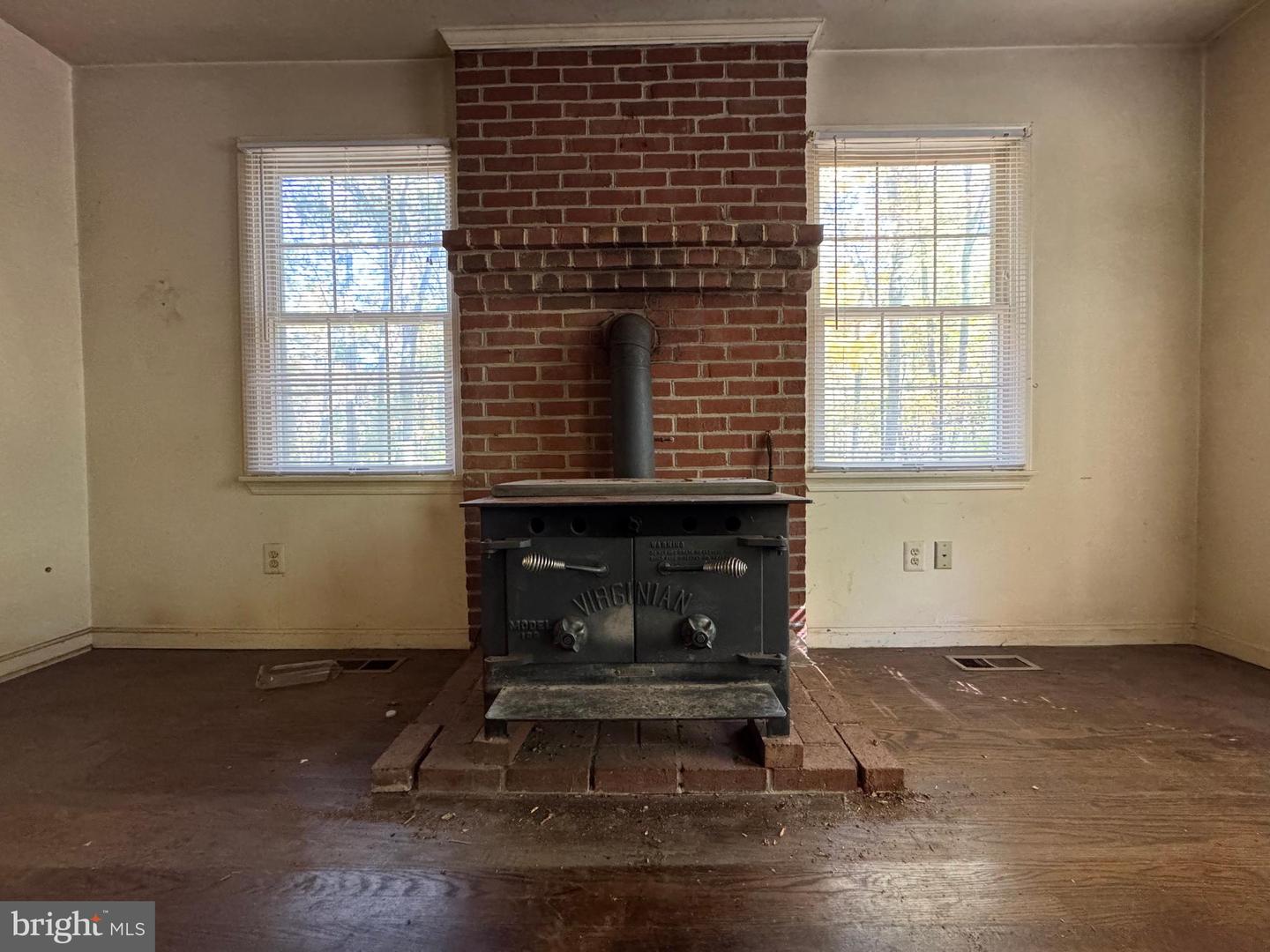 8742 HUNT TRL, WARRENTON, Virginia 20187, 4 Bedrooms Bedrooms, ,2 BathroomsBathrooms,Residential,For sale,8742 HUNT TRL,VAFQ2019440 MLS # VAFQ2019440 8742 HUNT TRL, WARRENTON, Virginia 20187, 4 Bedrooms Bedrooms, ,2 BathroomsBathrooms,Residential,For sale,8742 HUNT TRL,VAFQ2019440 MLS # VAFQ2019440