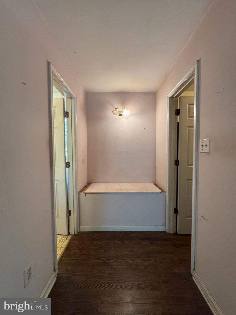 8742 HUNT TRL, WARRENTON, Virginia 20187, 4 Bedrooms Bedrooms, ,2 BathroomsBathrooms,Residential,For sale,8742 HUNT TRL,VAFQ2019440 MLS # VAFQ2019440 8742 HUNT TRL, WARRENTON, Virginia 20187, 4 Bedrooms Bedrooms, ,2 BathroomsBathrooms,Residential,For sale,8742 HUNT TRL,VAFQ2019440 MLS # VAFQ2019440