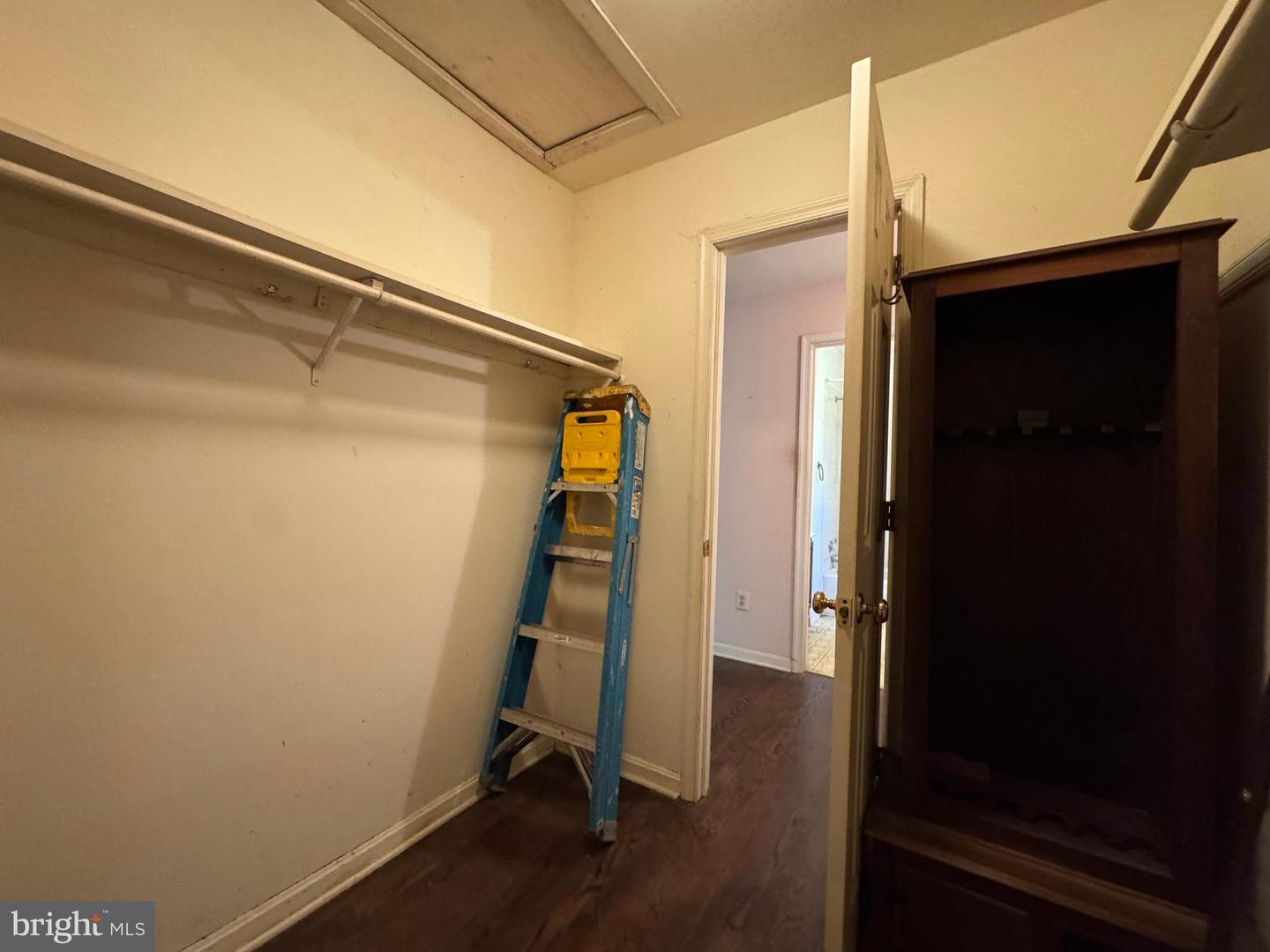 8742 HUNT TRL, WARRENTON, Virginia 20187, 4 Bedrooms Bedrooms, ,2 BathroomsBathrooms,Residential,For sale,8742 HUNT TRL,VAFQ2019440 MLS # VAFQ2019440 8742 HUNT TRL, WARRENTON, Virginia 20187, 4 Bedrooms Bedrooms, ,2 BathroomsBathrooms,Residential,For sale,8742 HUNT TRL,VAFQ2019440 MLS # VAFQ2019440