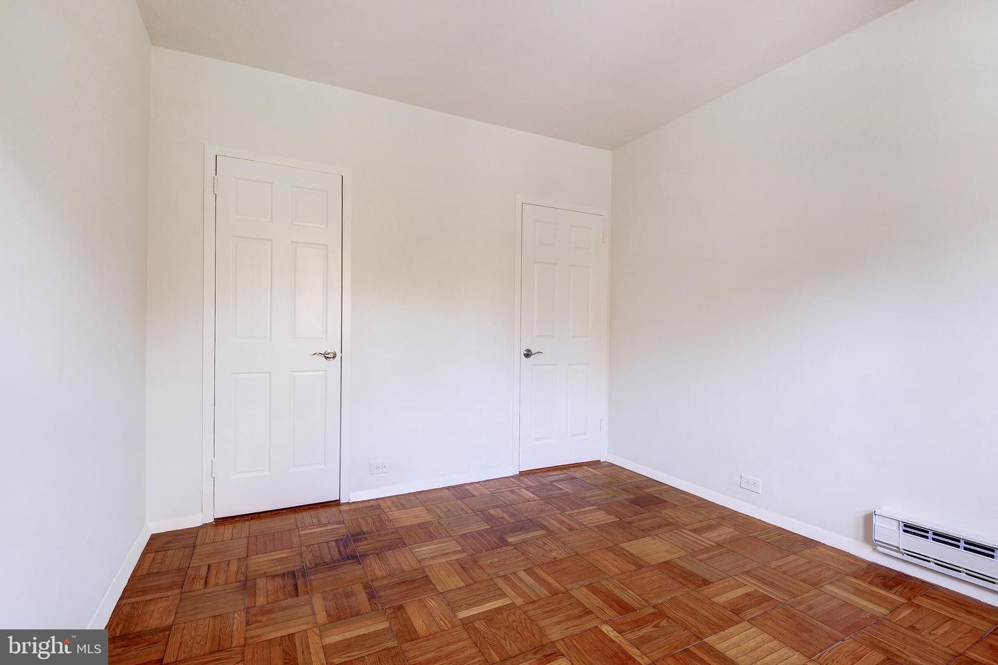 3508 VALLEY DR, ALEXANDRIA, Virginia 22302, 2 Bedrooms Bedrooms, ,1 BathroomBathrooms,Residential,For sale,3508 VALLEY DR,VAAX2051038 MLS # VAAX2051038 3508 VALLEY DR, ALEXANDRIA, Virginia 22302, 2 Bedrooms Bedrooms, ,1 BathroomBathrooms,Residential,For sale,3508 VALLEY DR,VAAX2051038 MLS # VAAX2051038