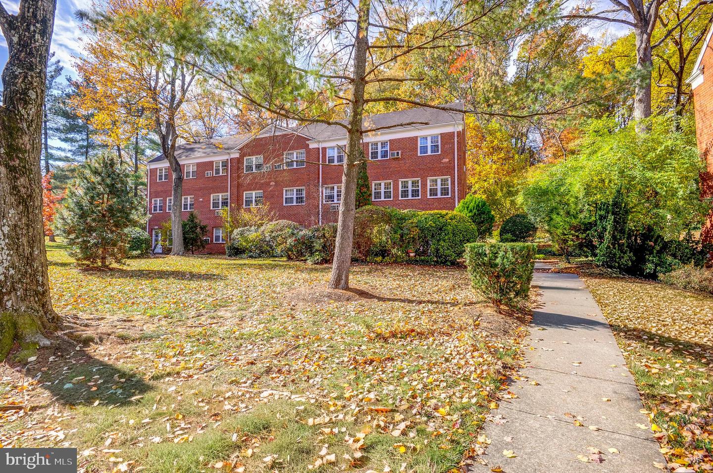 3508 VALLEY DR, ALEXANDRIA, Virginia 22302, 2 Bedrooms Bedrooms, ,1 BathroomBathrooms,Residential,For sale,3508 VALLEY DR,VAAX2051038 MLS # VAAX2051038 3508 VALLEY DR, ALEXANDRIA, Virginia 22302, 2 Bedrooms Bedrooms, ,1 BathroomBathrooms,Residential,For sale,3508 VALLEY DR,VAAX2051038 MLS # VAAX2051038