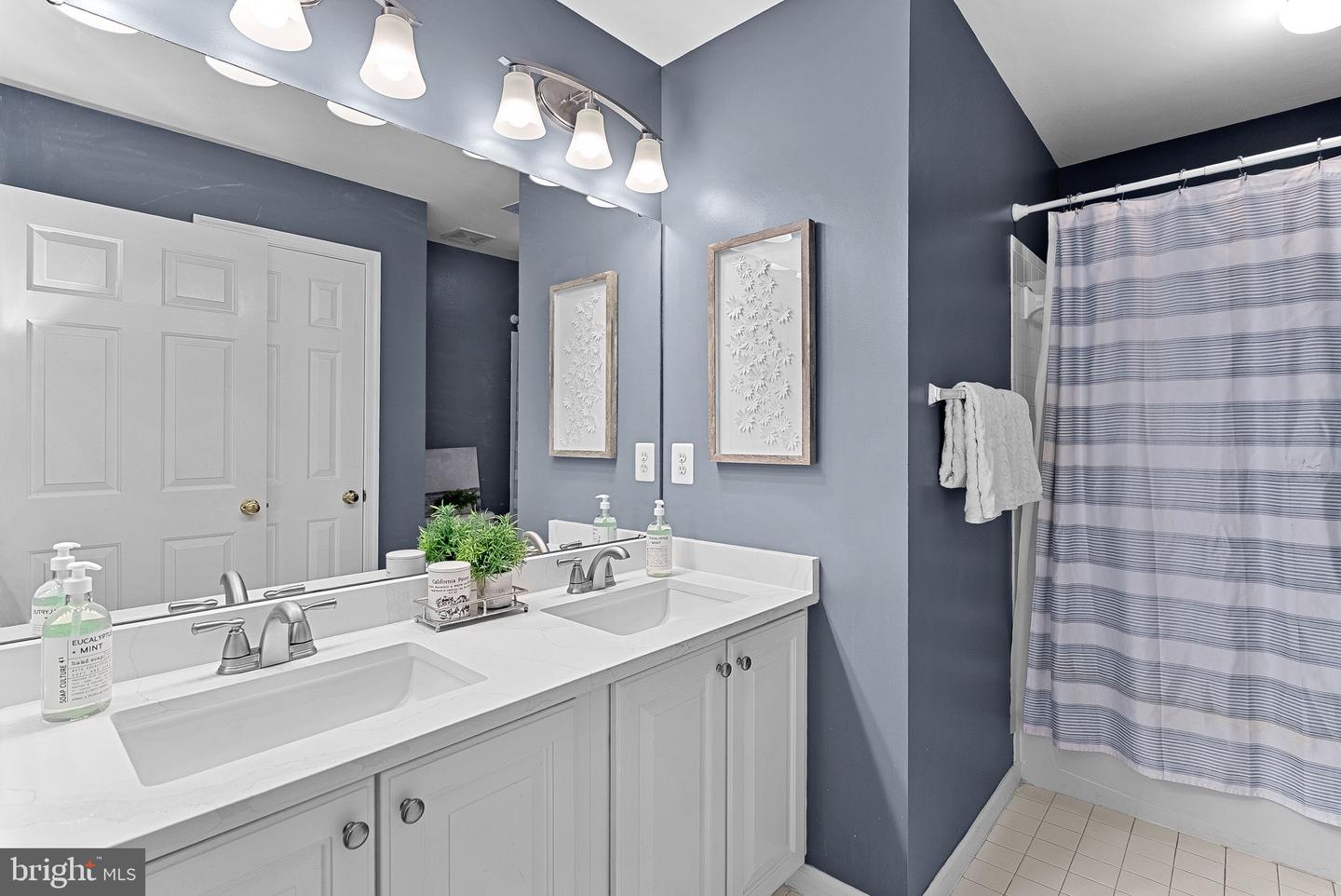 19124 COTON RESERVE DR, LEESBURG, Virginia 20176, 5 Bedrooms Bedrooms, ,3 BathroomsBathrooms,Residential,For sale,19124 COTON RESERVE DR,VALO2109362 MLS # VALO2109362 19124 COTON RESERVE DR, LEESBURG, Virginia 20176, 5 Bedrooms Bedrooms, ,3 BathroomsBathrooms,Residential,For sale,19124 COTON RESERVE DR,VALO2109362 MLS # VALO2109362