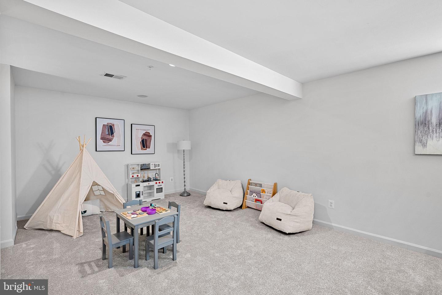 19124 COTON RESERVE DR, LEESBURG, Virginia 20176, 5 Bedrooms Bedrooms, ,3 BathroomsBathrooms,Residential,For sale,19124 COTON RESERVE DR,VALO2109362 MLS # VALO2109362 19124 COTON RESERVE DR, LEESBURG, Virginia 20176, 5 Bedrooms Bedrooms, ,3 BathroomsBathrooms,Residential,For sale,19124 COTON RESERVE DR,VALO2109362 MLS # VALO2109362