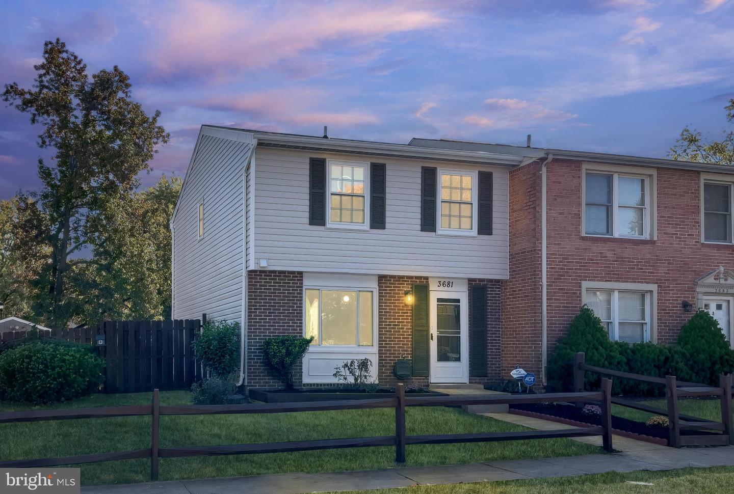 3681 MASTHEAD TRL, TRIANGLE, Virginia 22172, 3 Bedrooms Bedrooms, ,2 BathroomsBathrooms,Residential,For sale,3681 MASTHEAD TRL,VAPW2106472 MLS # VAPW2106472 3681 MASTHEAD TRL, TRIANGLE, Virginia 22172, 3 Bedrooms Bedrooms, ,2 BathroomsBathrooms,Residential,For sale,3681 MASTHEAD TRL,VAPW2106472 MLS # VAPW2106472