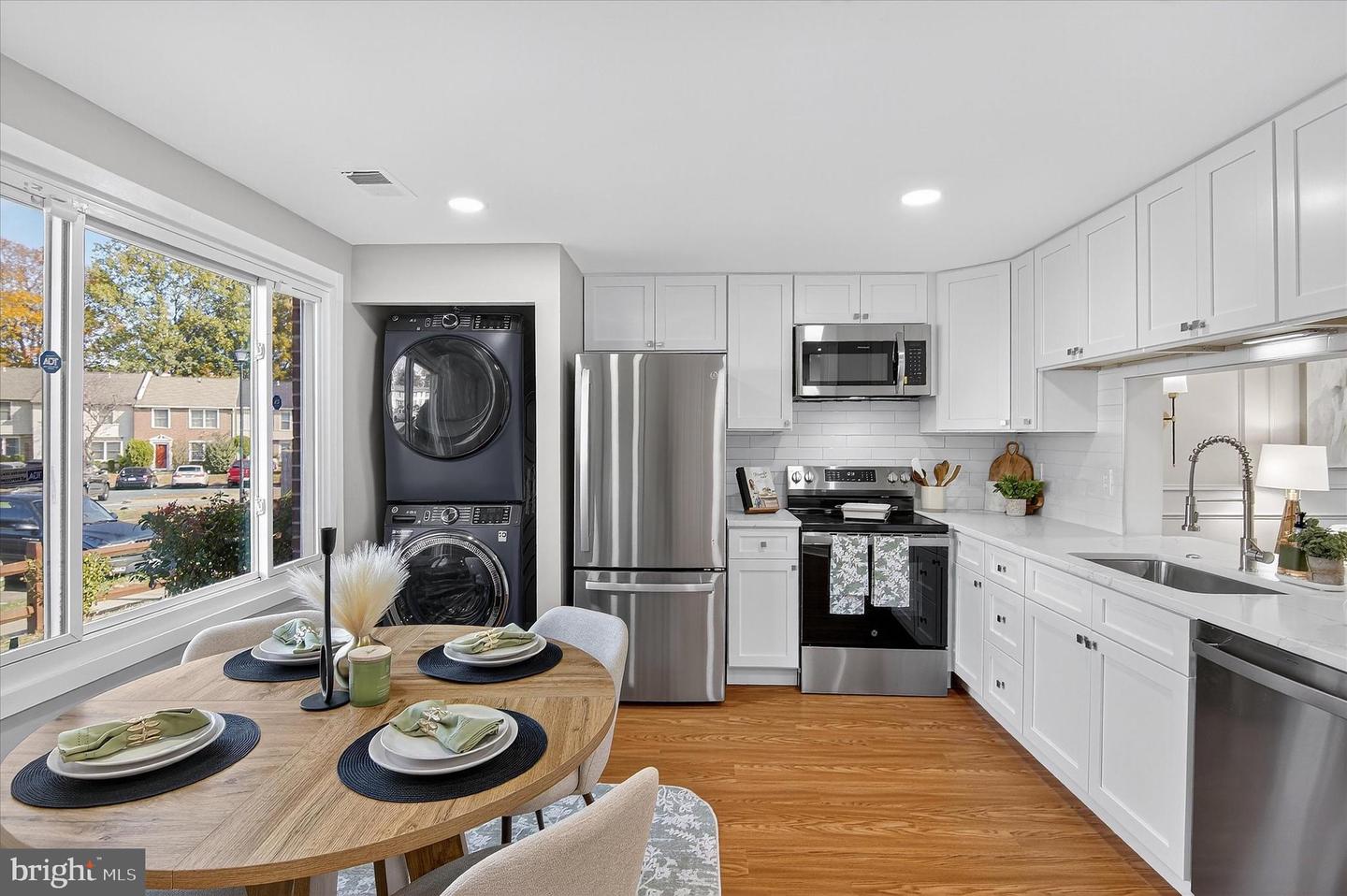 3681 MASTHEAD TRL, TRIANGLE, Virginia 22172, 3 Bedrooms Bedrooms, ,2 BathroomsBathrooms,Residential,For sale,3681 MASTHEAD TRL,VAPW2106472 MLS # VAPW2106472 3681 MASTHEAD TRL, TRIANGLE, Virginia 22172, 3 Bedrooms Bedrooms, ,2 BathroomsBathrooms,Residential,For sale,3681 MASTHEAD TRL,VAPW2106472 MLS # VAPW2106472